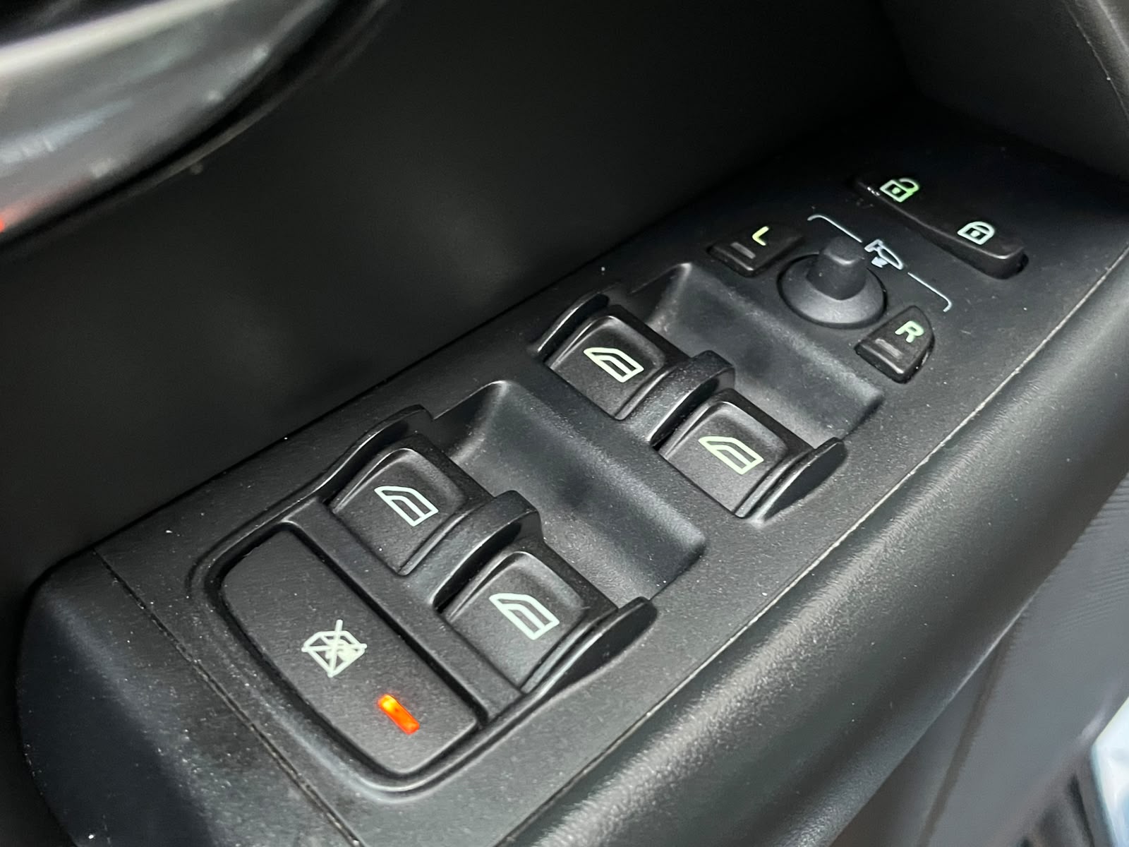 VOLVO V70 SUMMUM