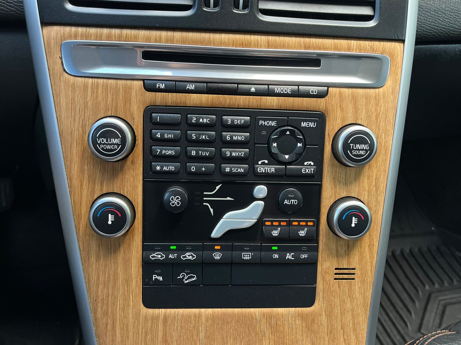 VOLVO XC60 SUMMUM