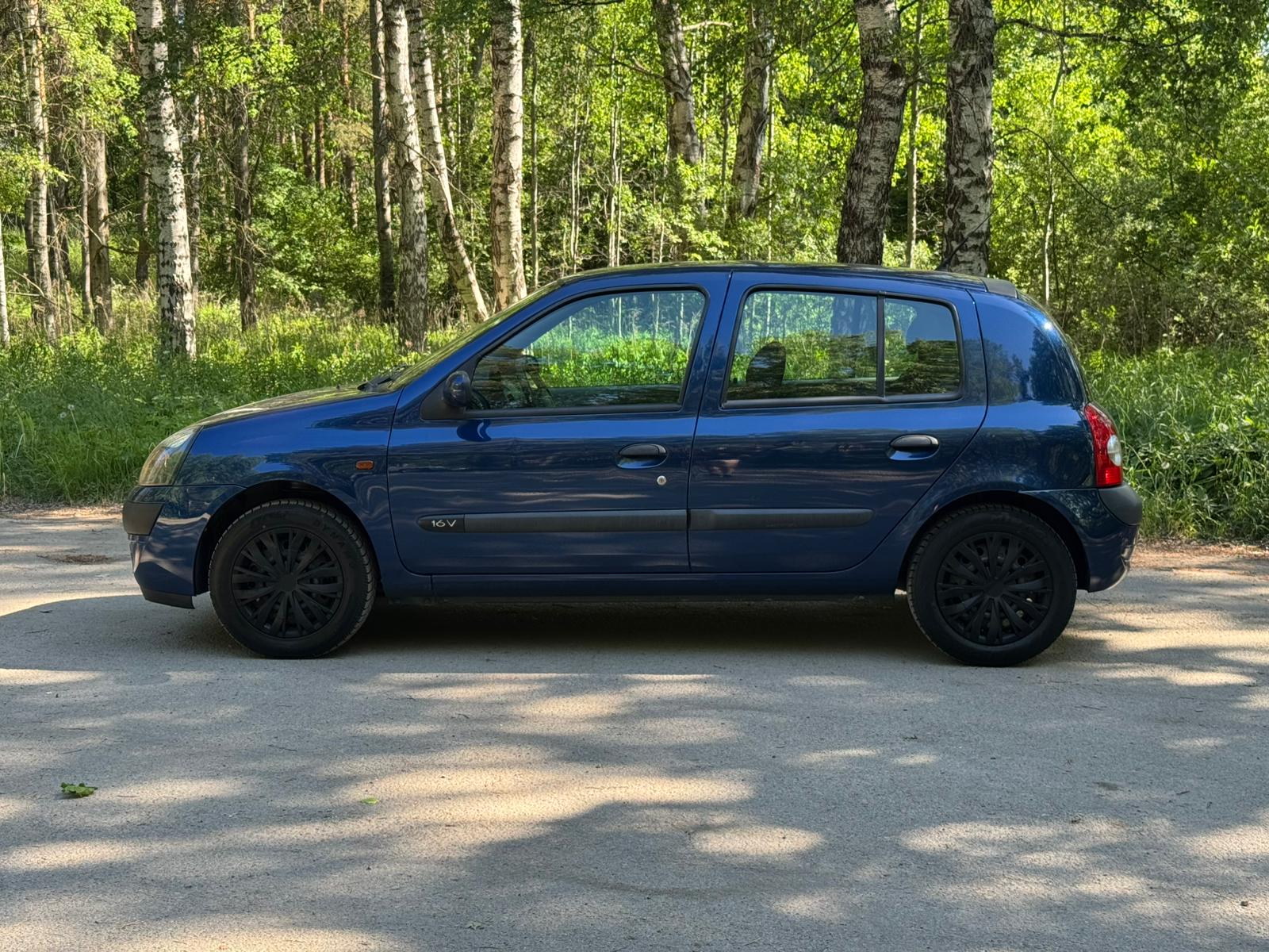RENAULT CLIO