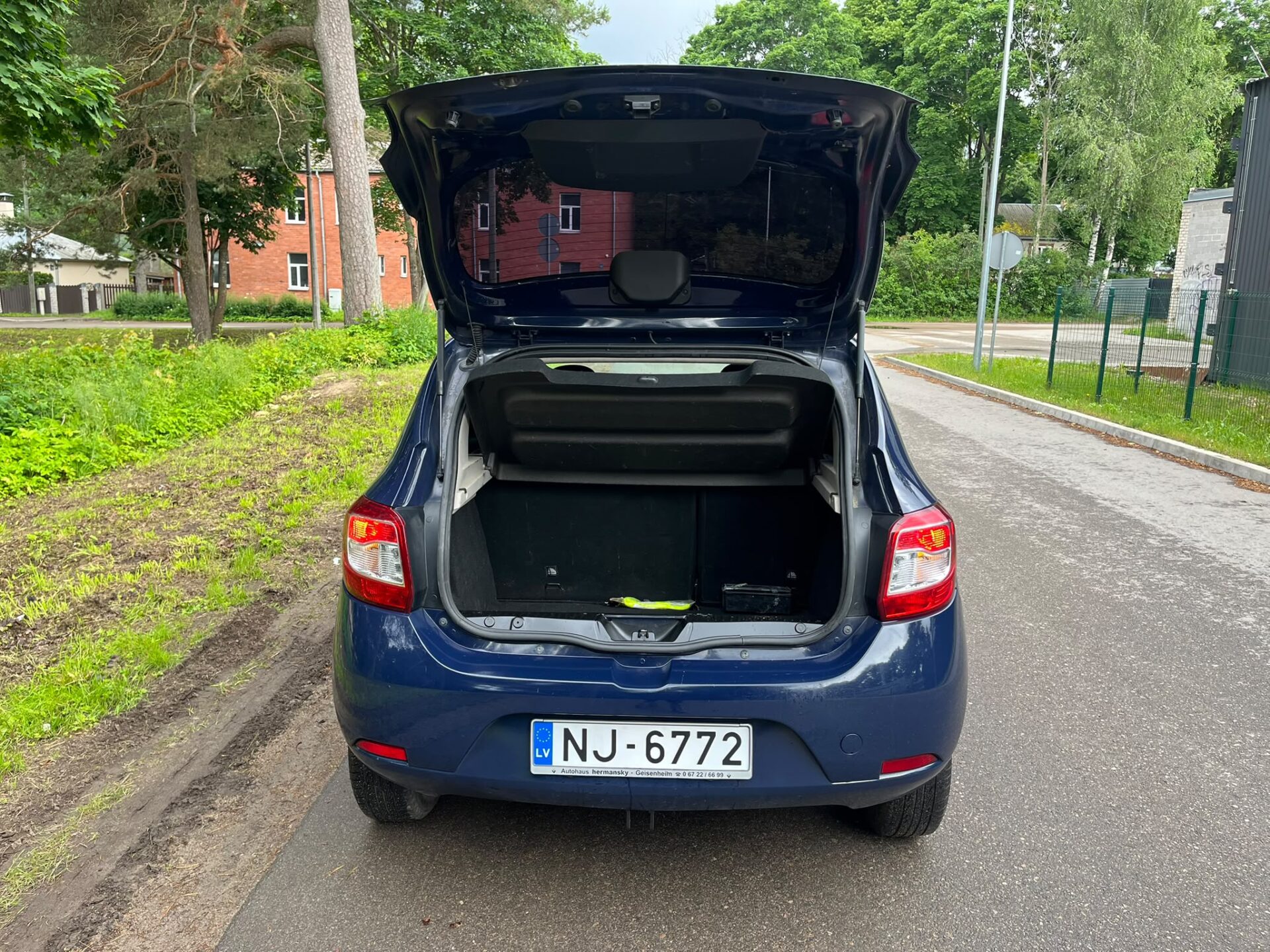 DACIA SANDERO