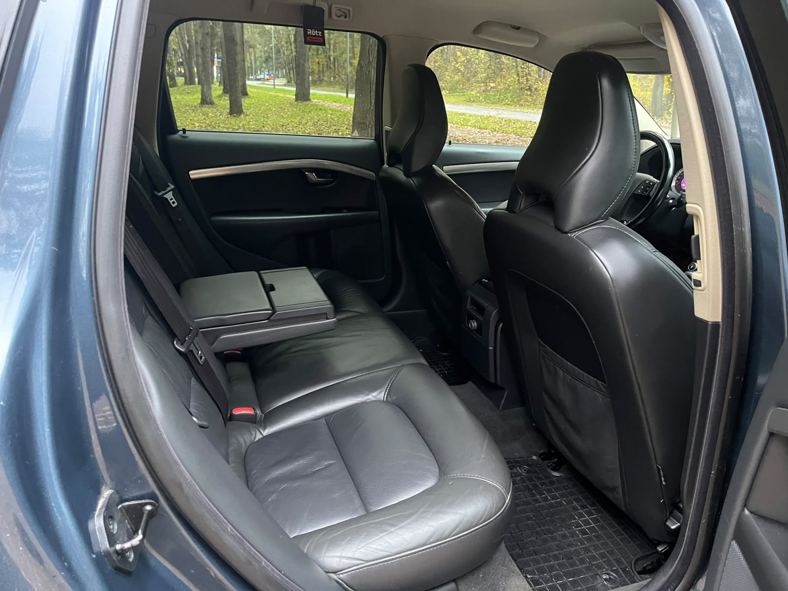 VOLVO V70 SUMMUM