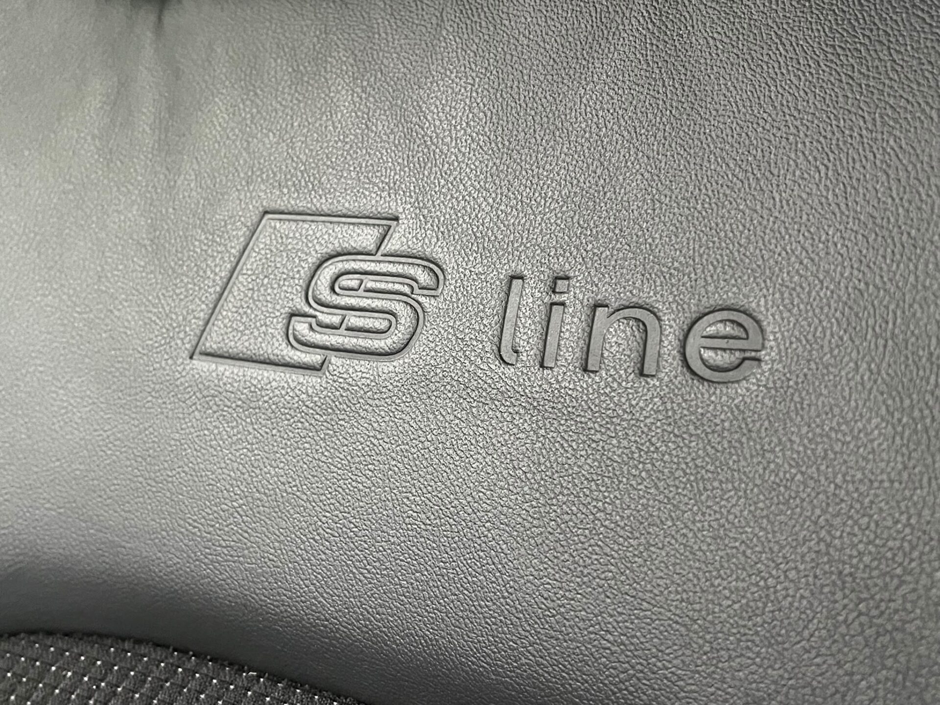 AUDI A3 S-LINE