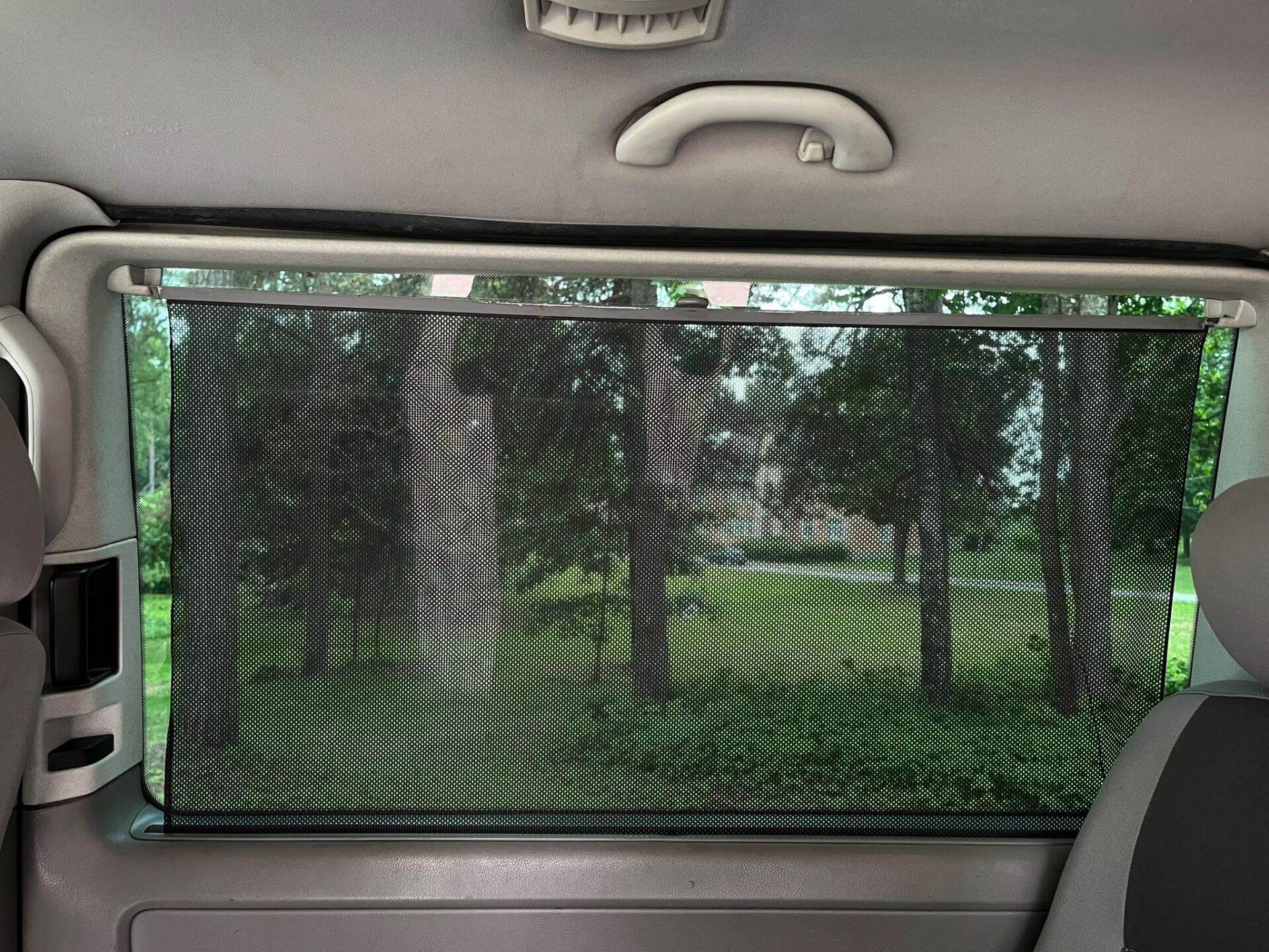 VW CARAVELLE 9-VIETAS