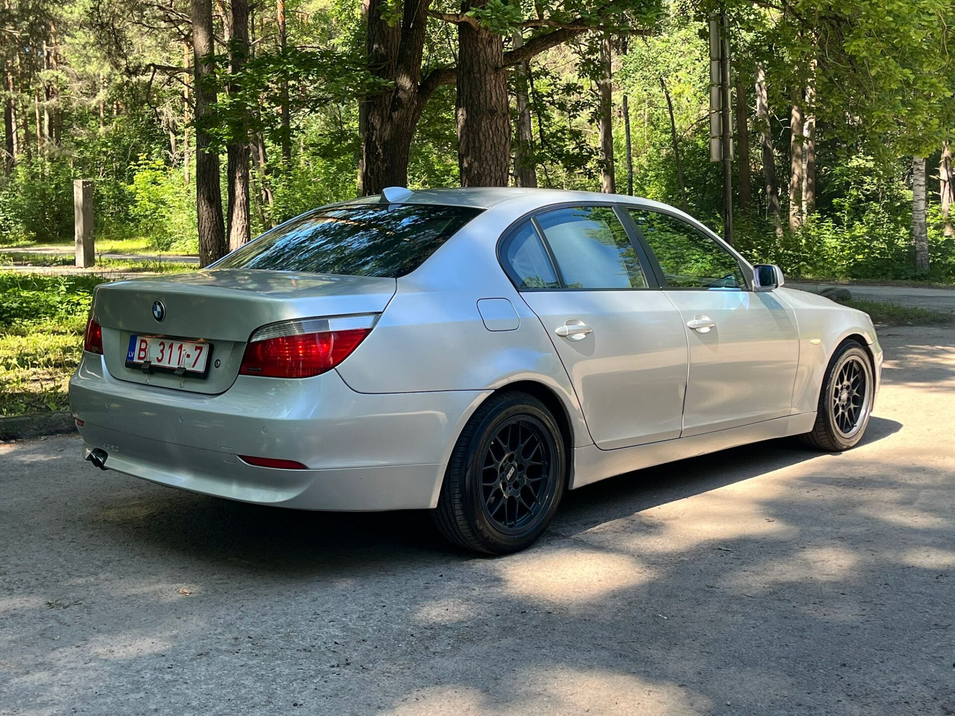 BMW 525 E60