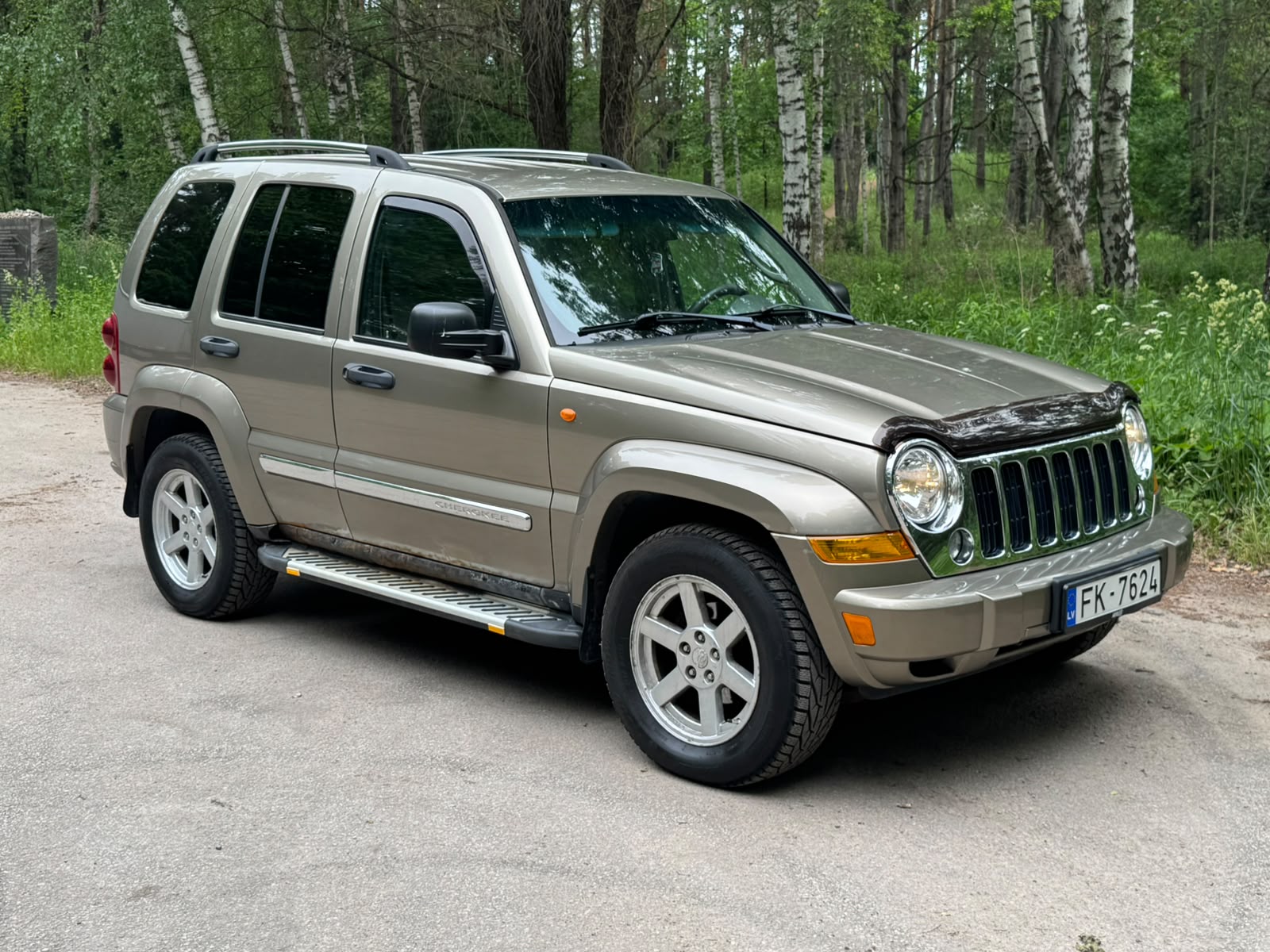 JEEP CHEROKEE LIMITED EDITION 4×4