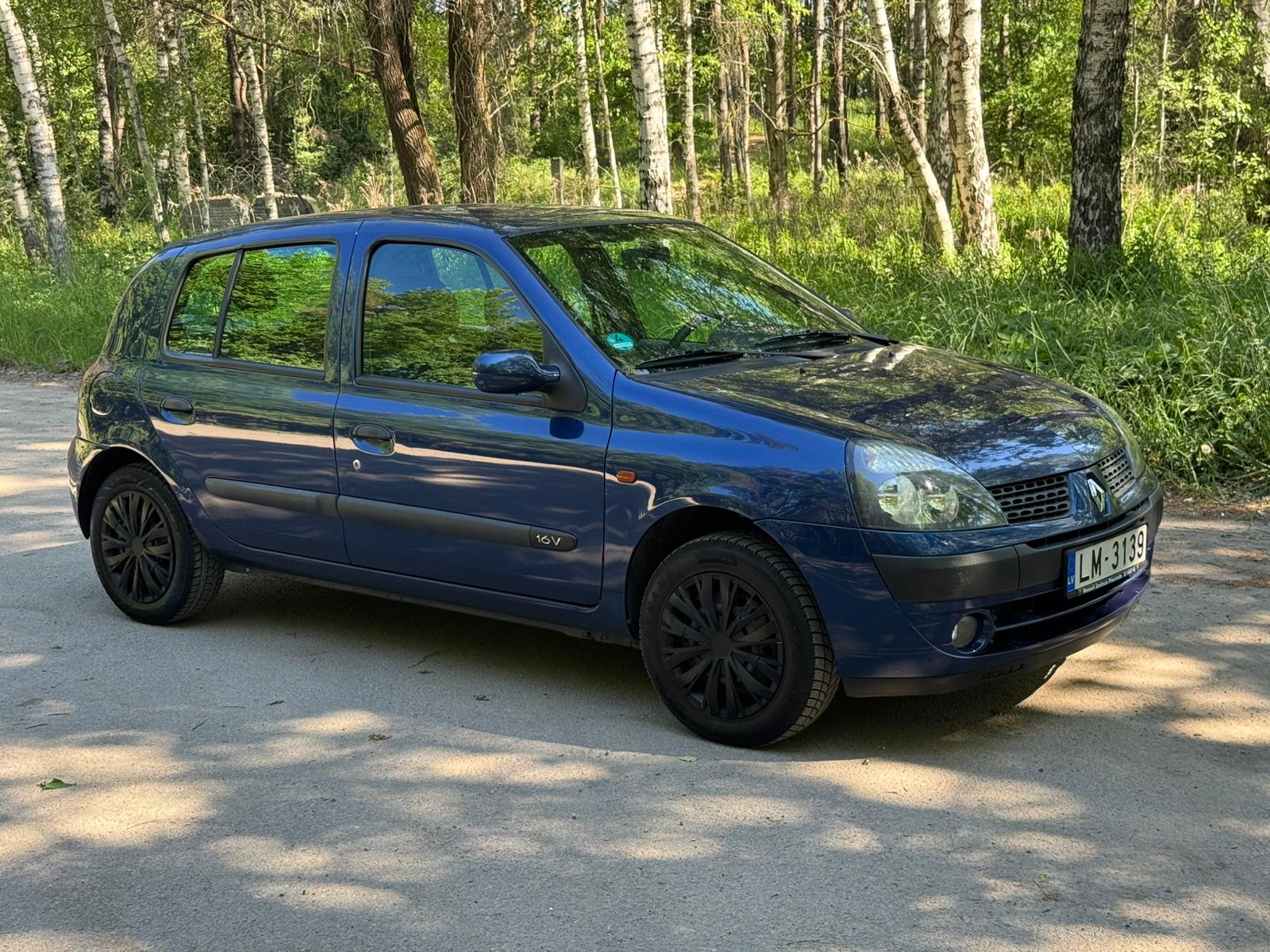 RENAULT CLIO