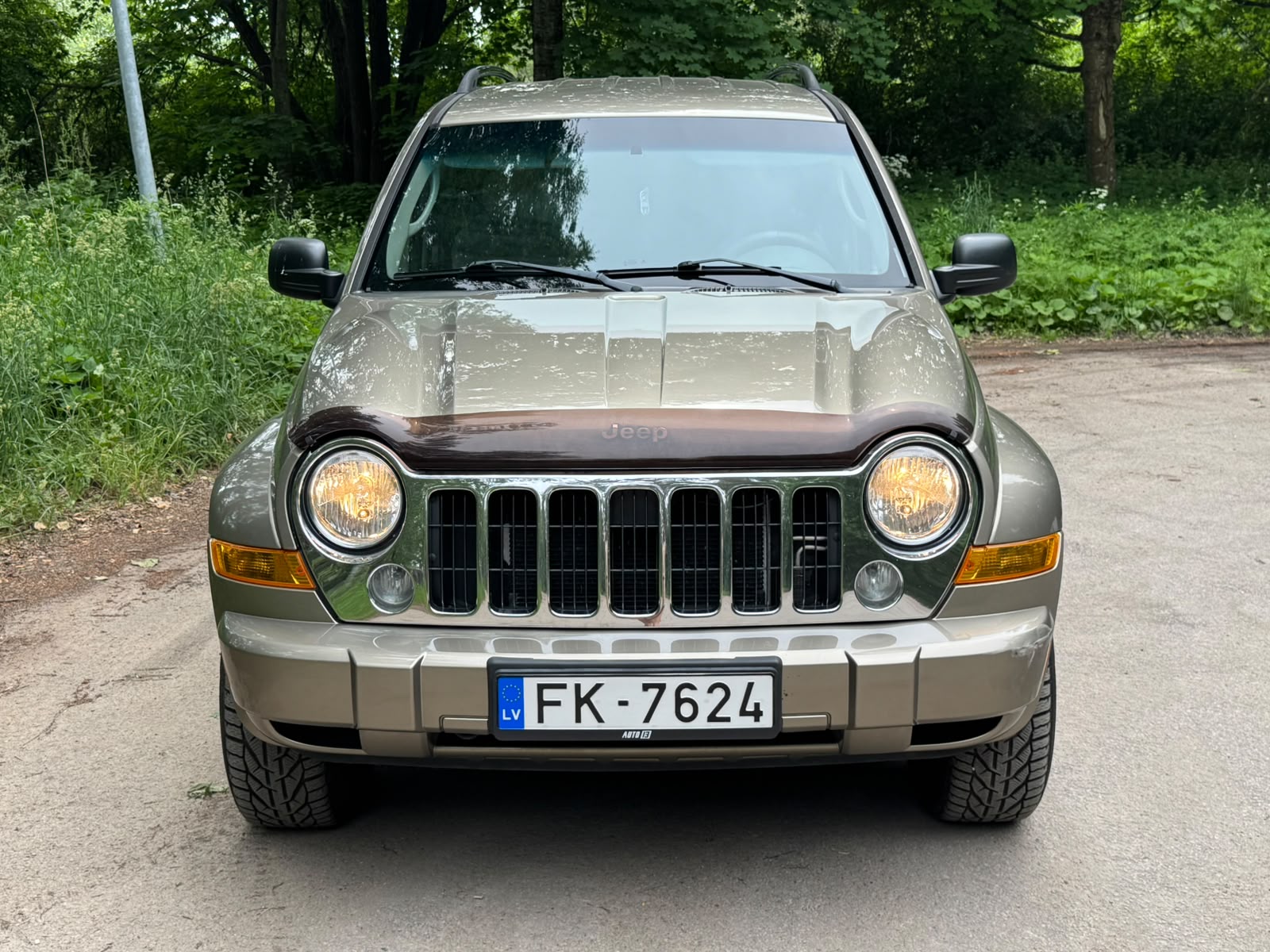 JEEP CHEROKEE LIMITED EDITION 4×4