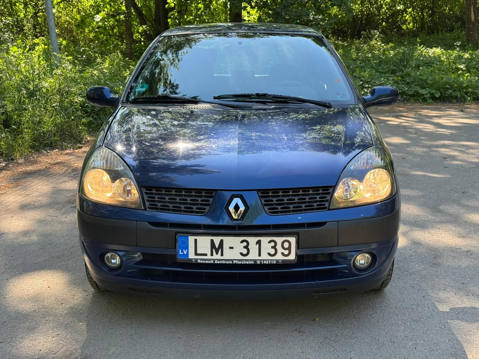 RENAULT CLIO