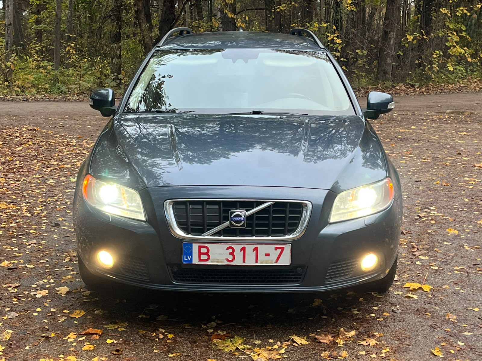 VOLVO V70 SUMMUM