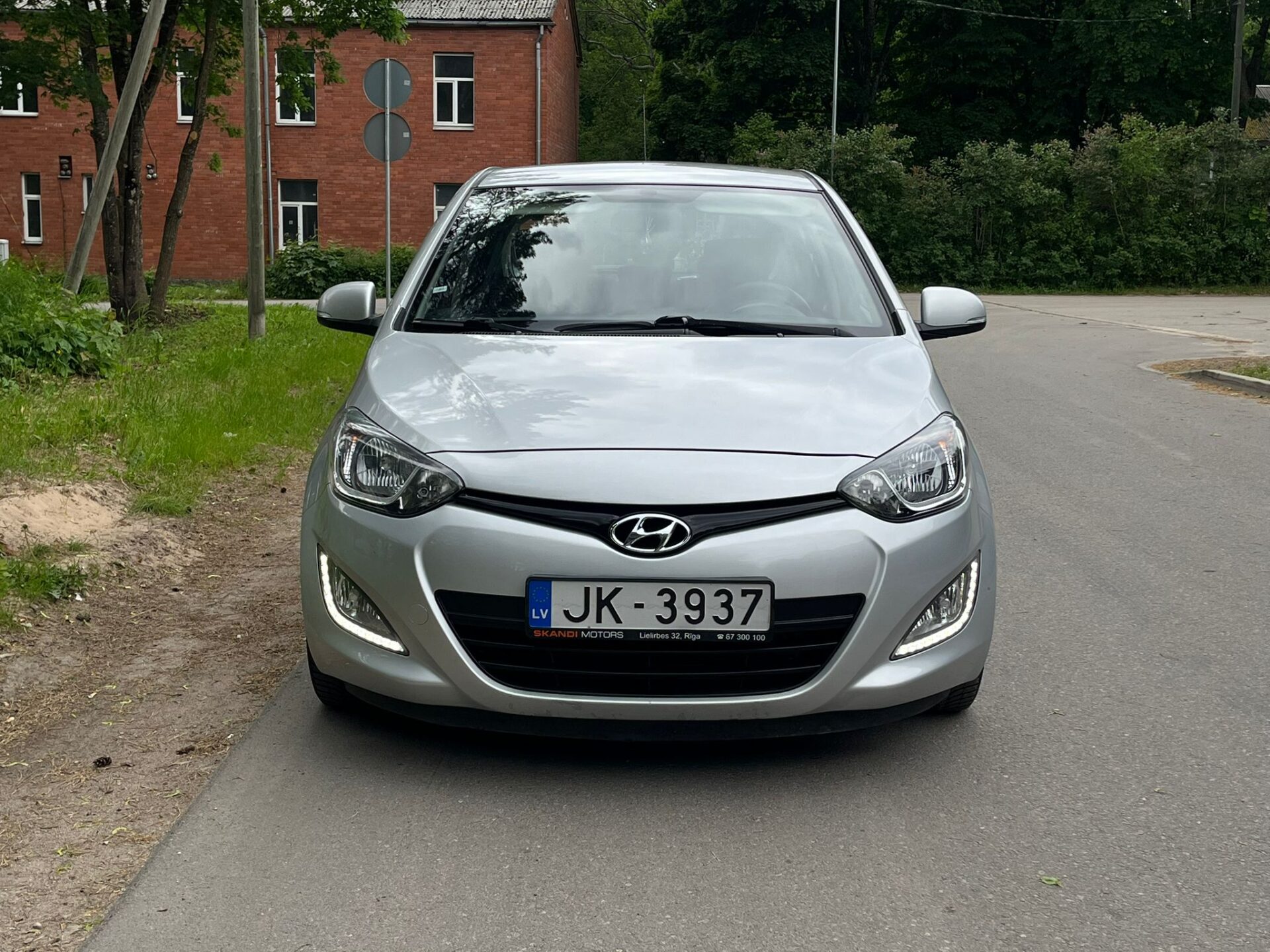 HYUNDAI I20