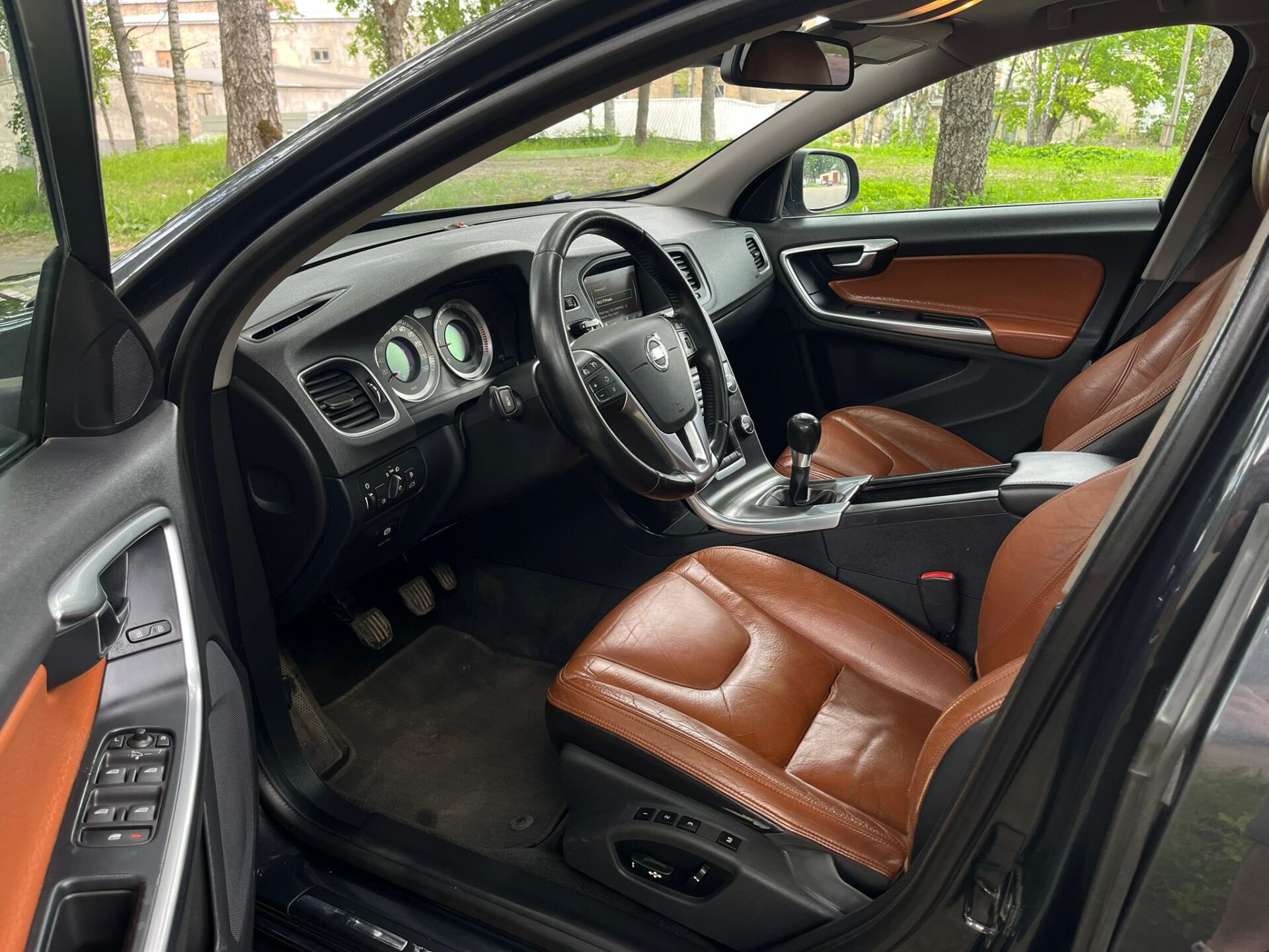 VOLVO V60 SUMMUM