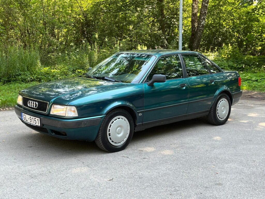 AUDI 80