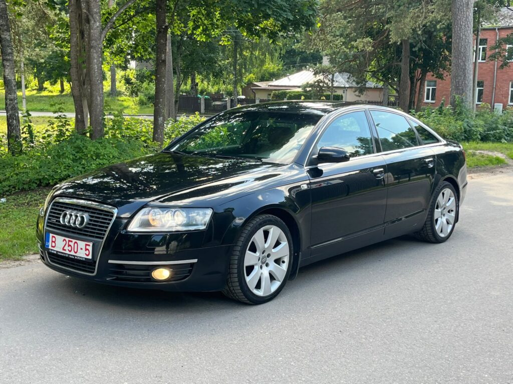 AUDI A6 QUATTRO