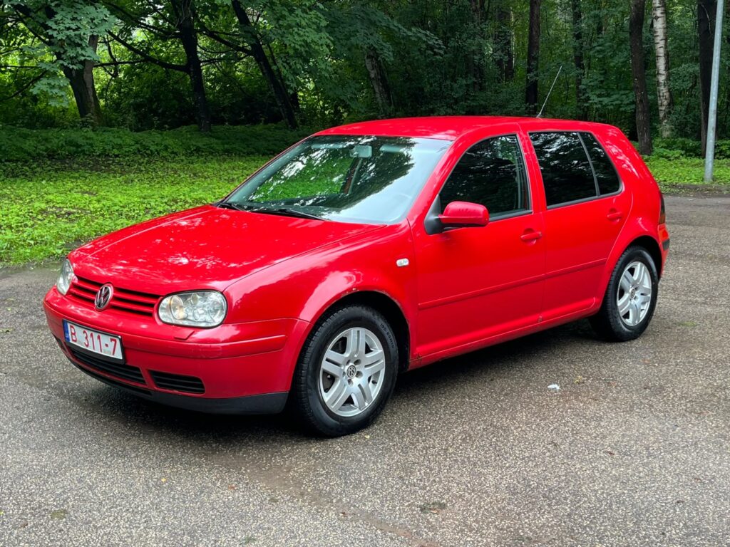 VW GOLF