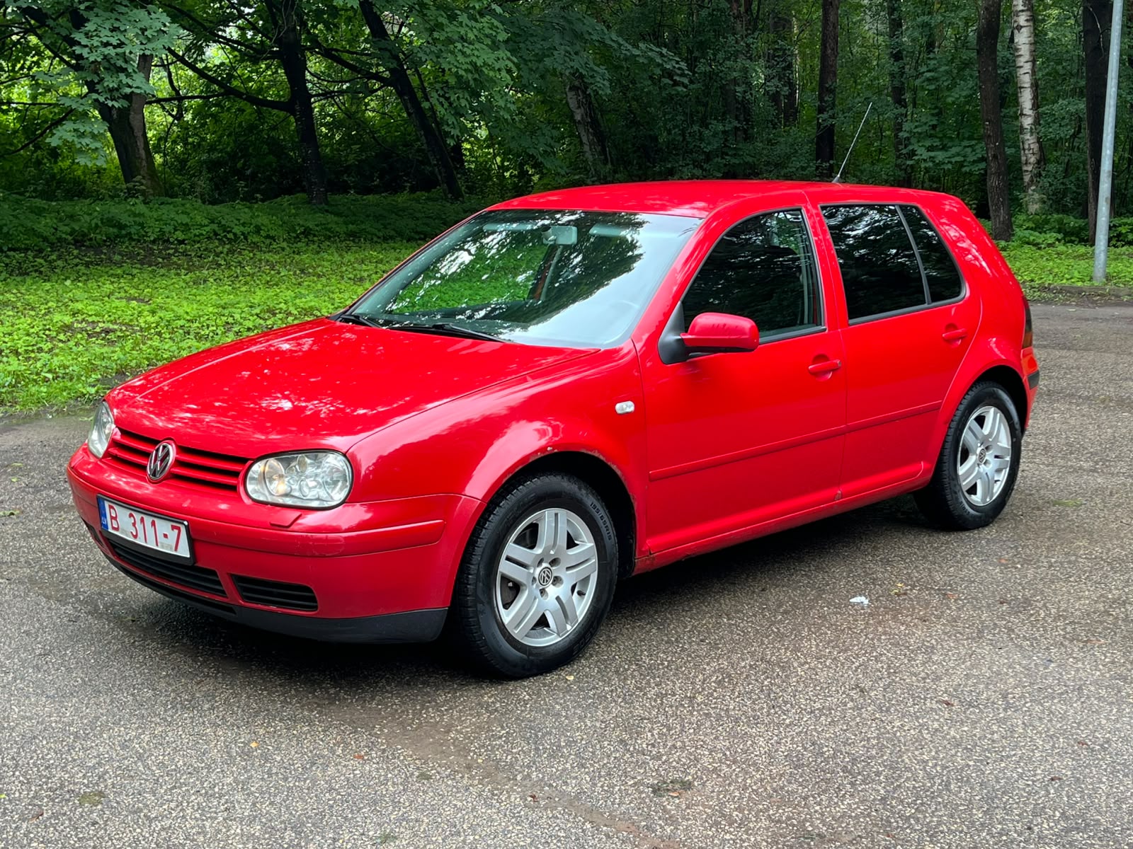 VW GOLF