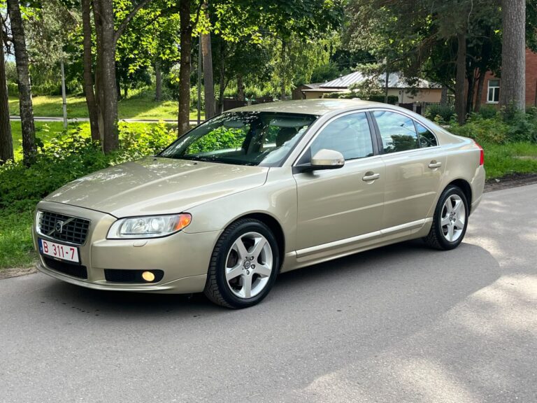 VOLVO S80 AWD
