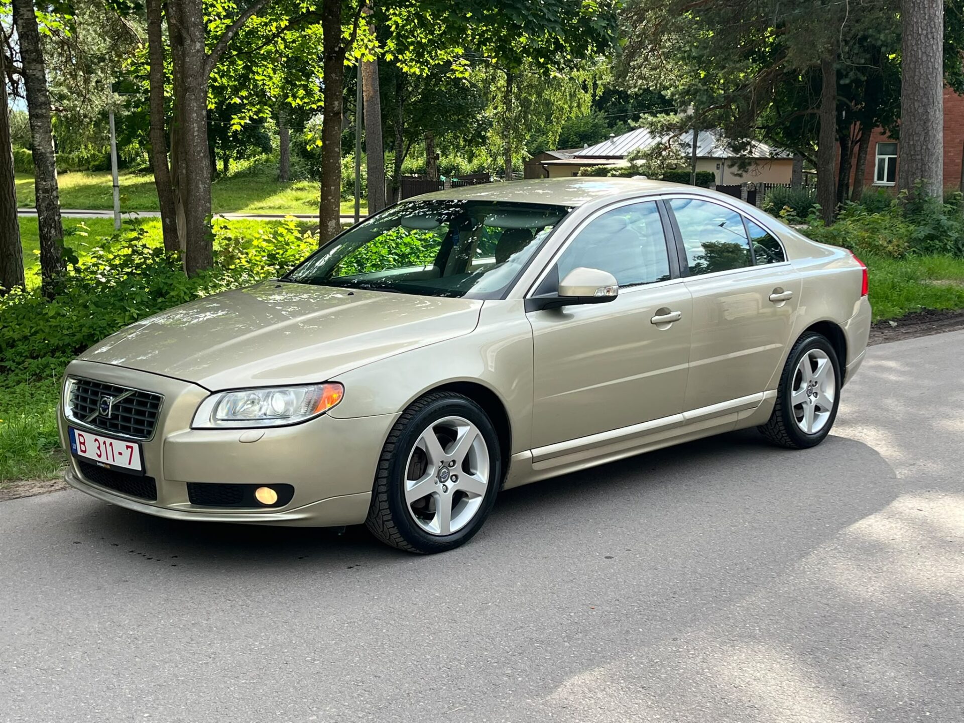 VOLVO S80 AWD