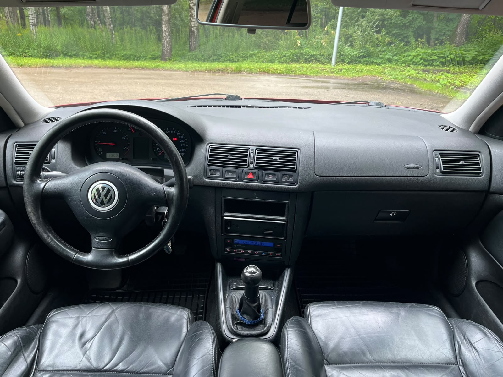 VW GOLF