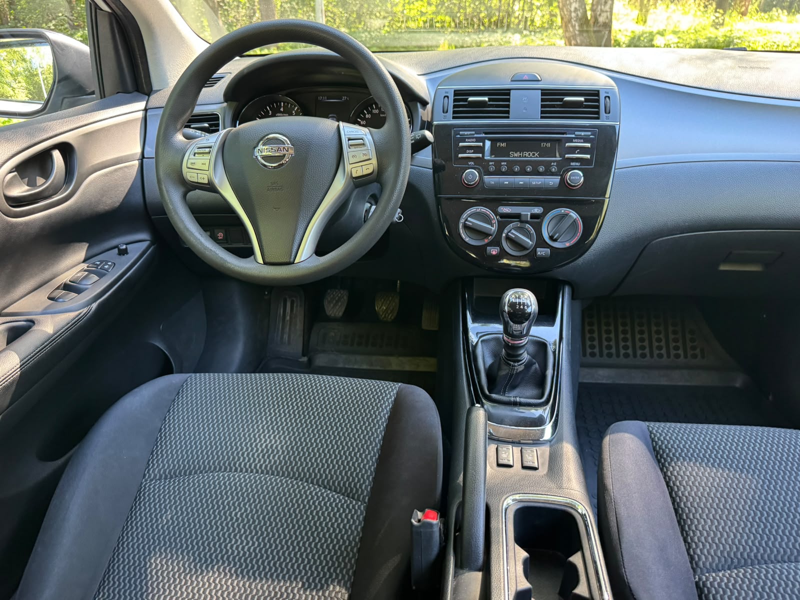 NISSAN PULSAR