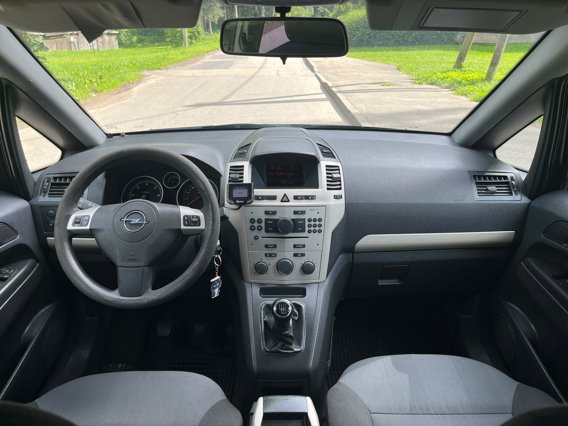 OPEL ZAFIRA FLEXIVAN 7-VIETAS
