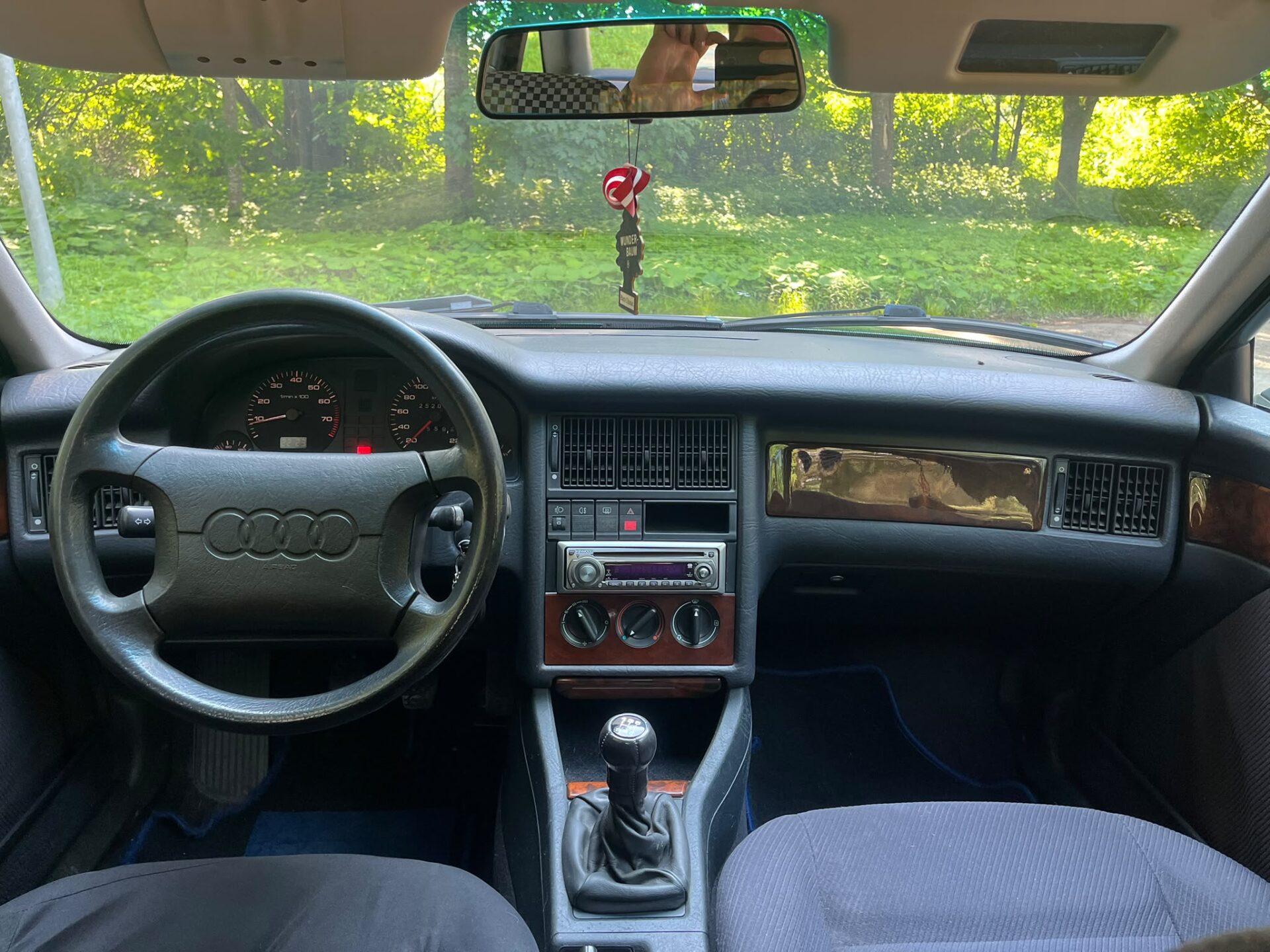 AUDI 80