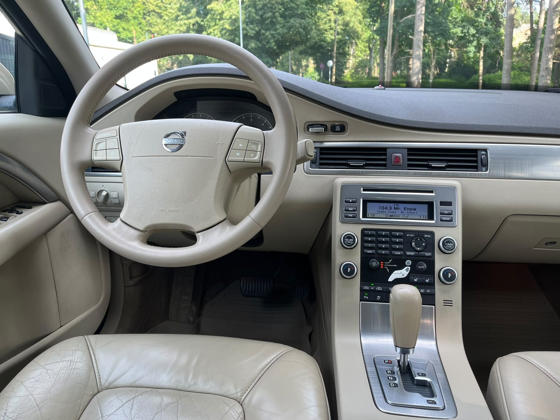 VOLVO S80 AWD