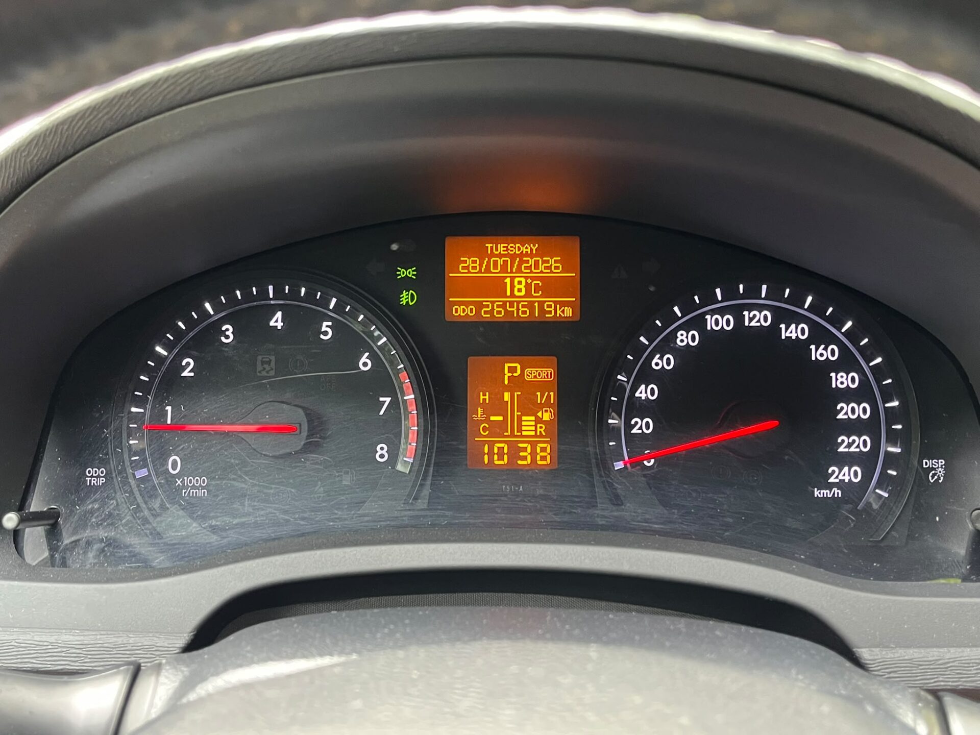 TOYOTA AVENSIS