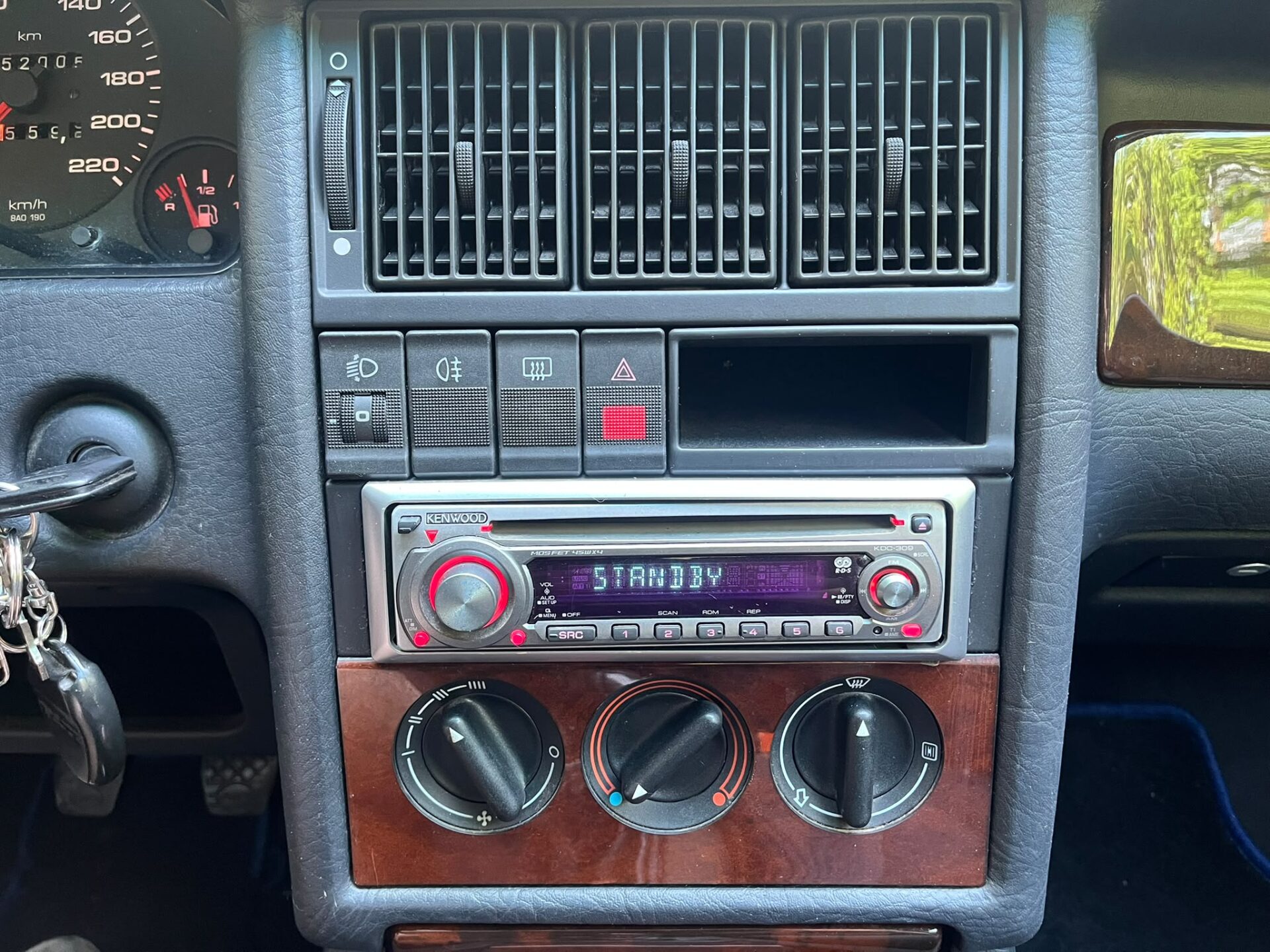 AUDI 80