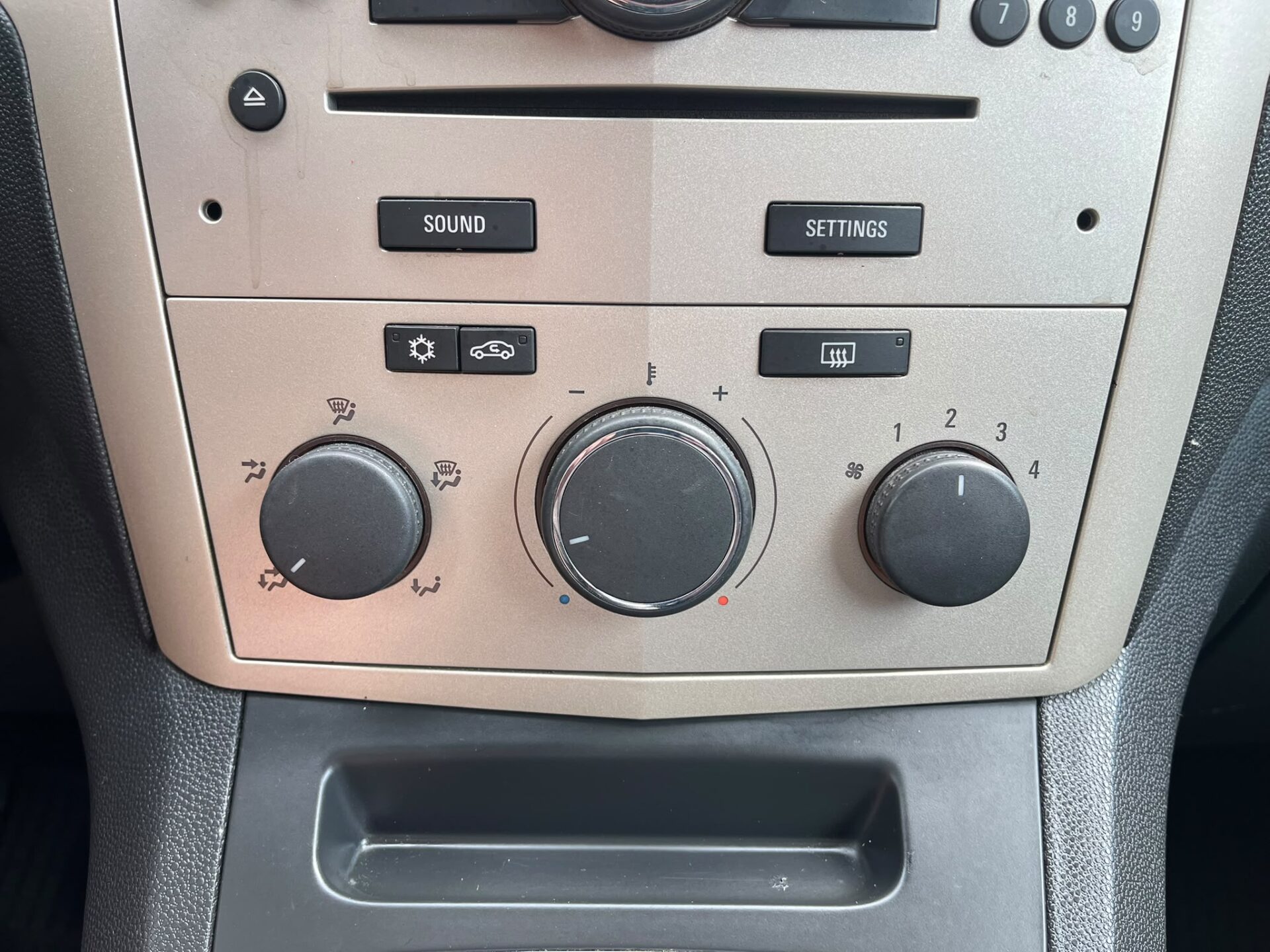 OPEL ZAFIRA FLEXIVAN 7-VIETAS