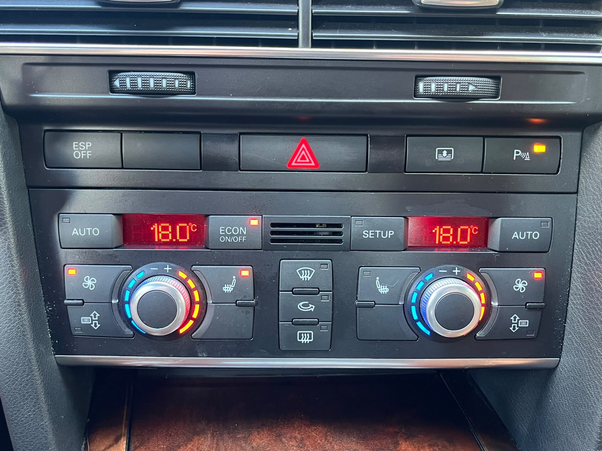 AUDI A6 QUATTRO