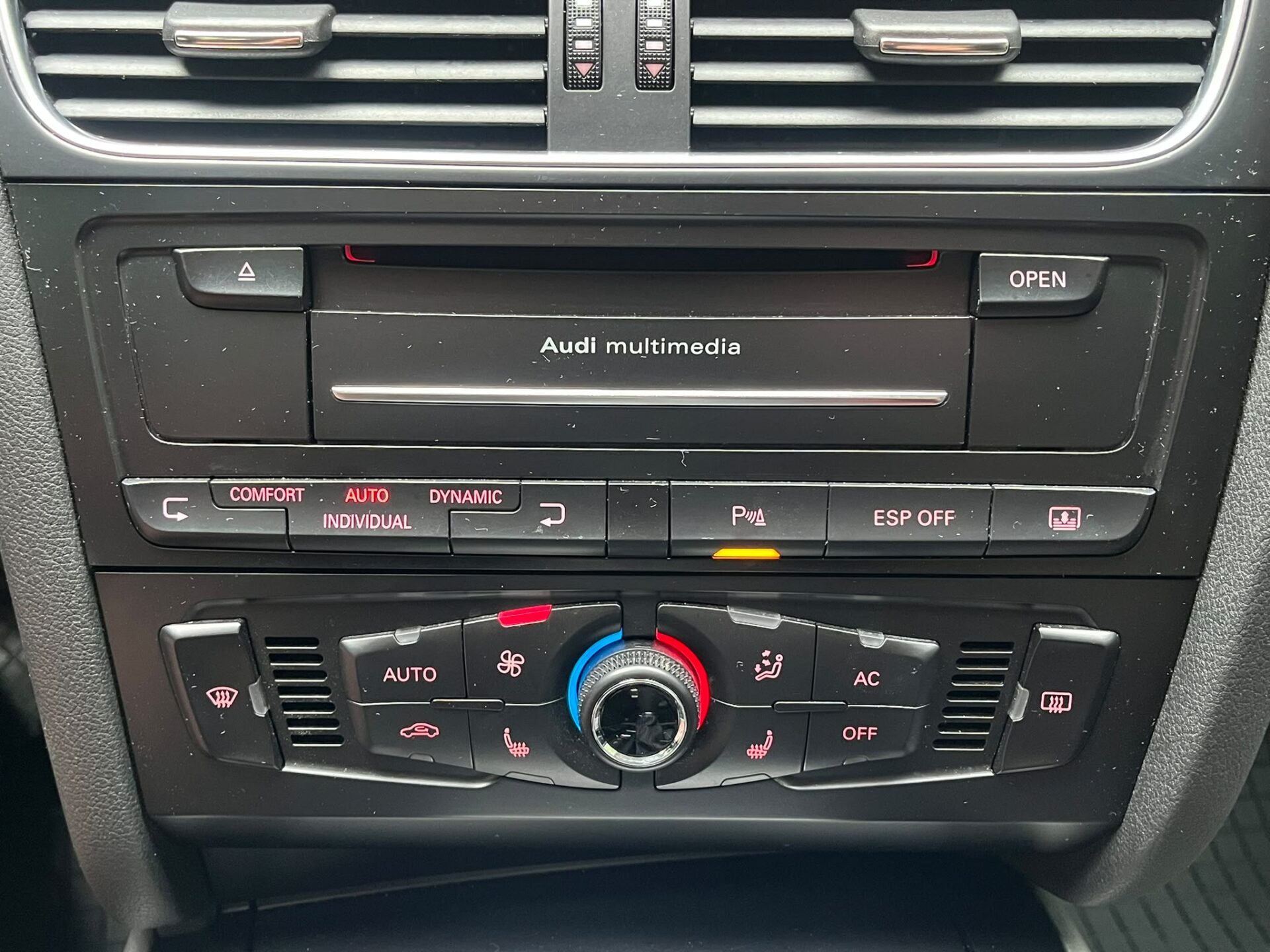 AUDI A5 QUATTRO