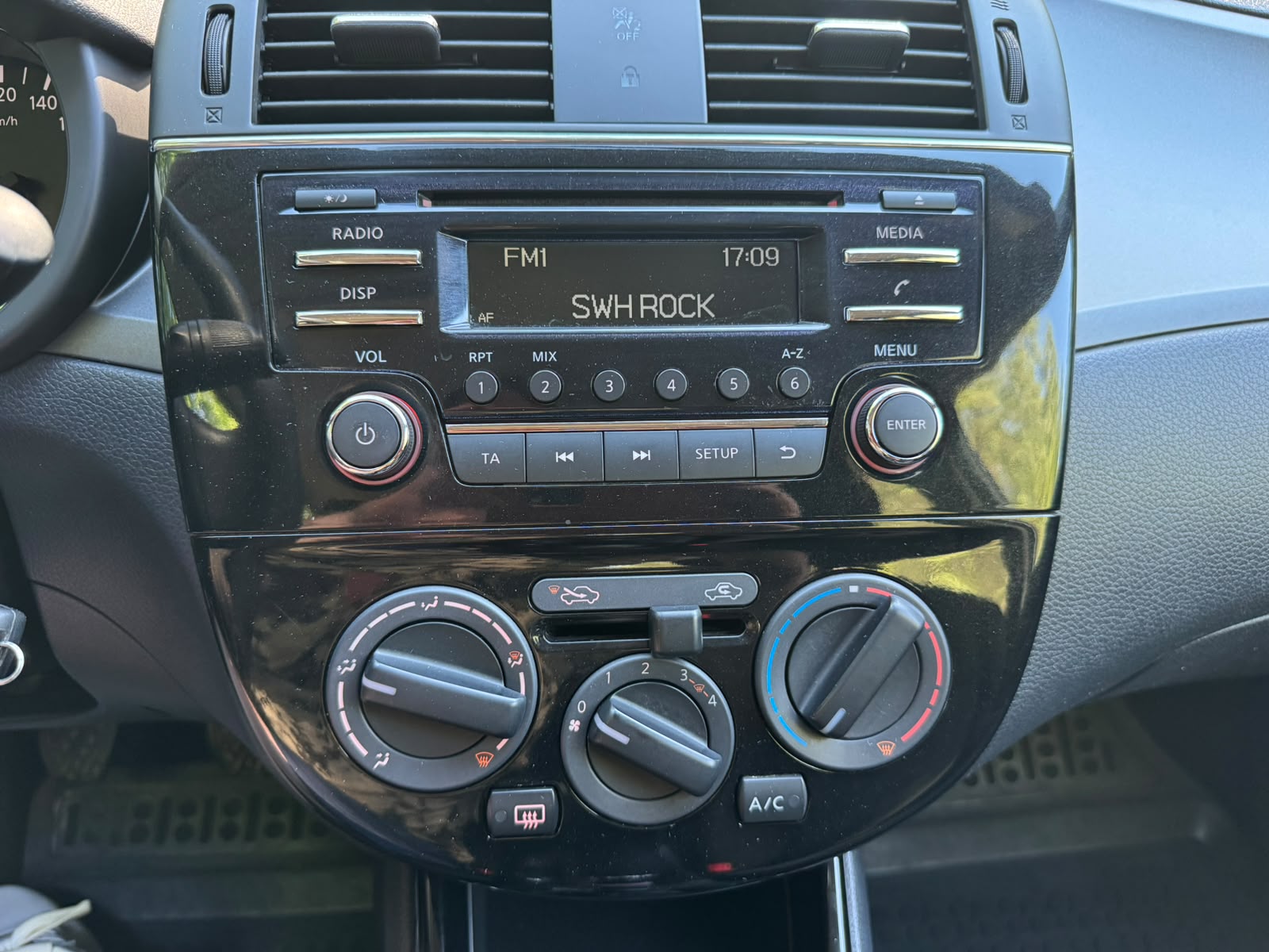 NISSAN PULSAR