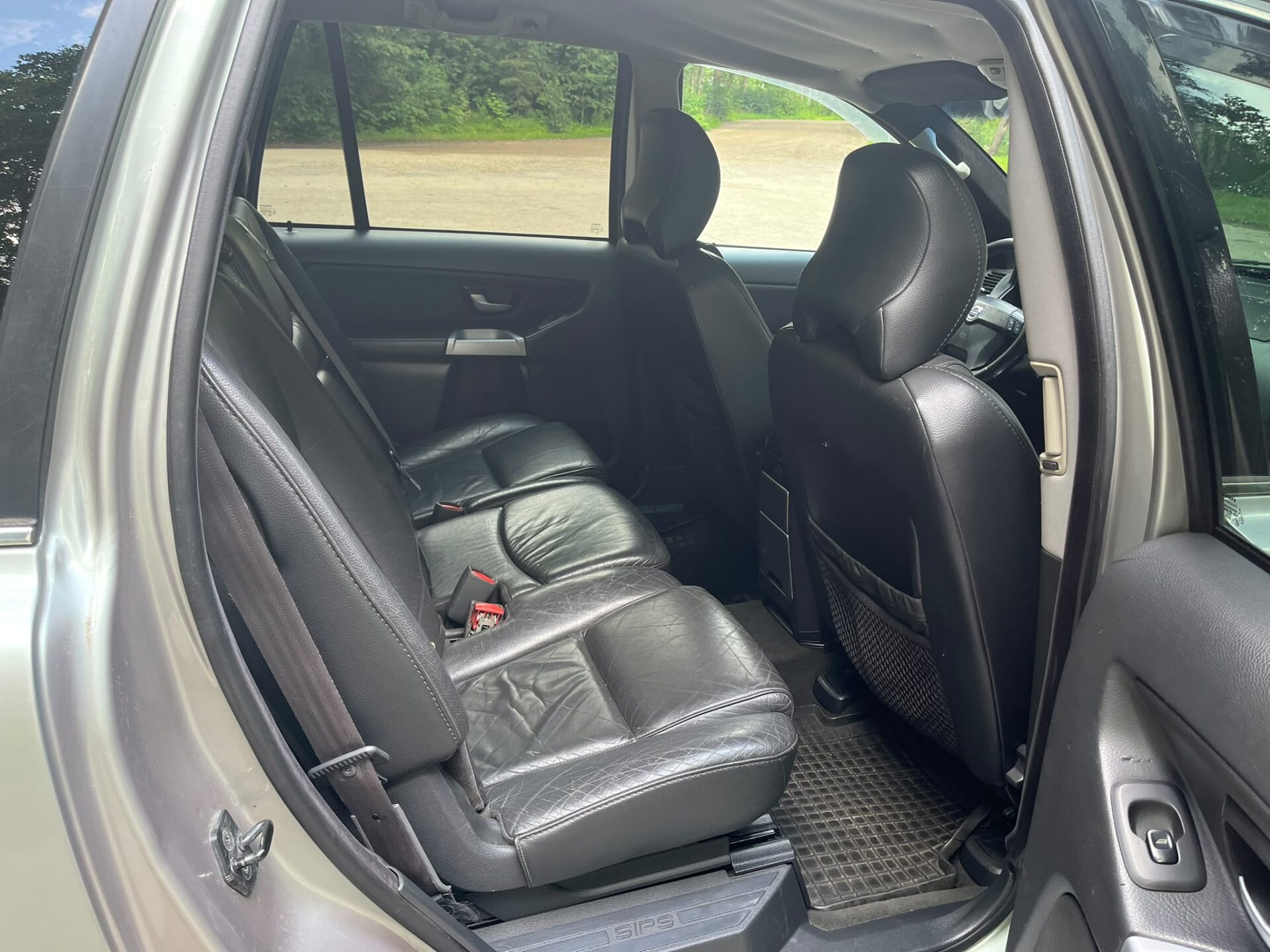 VOLVO XC90 7-VIETAS