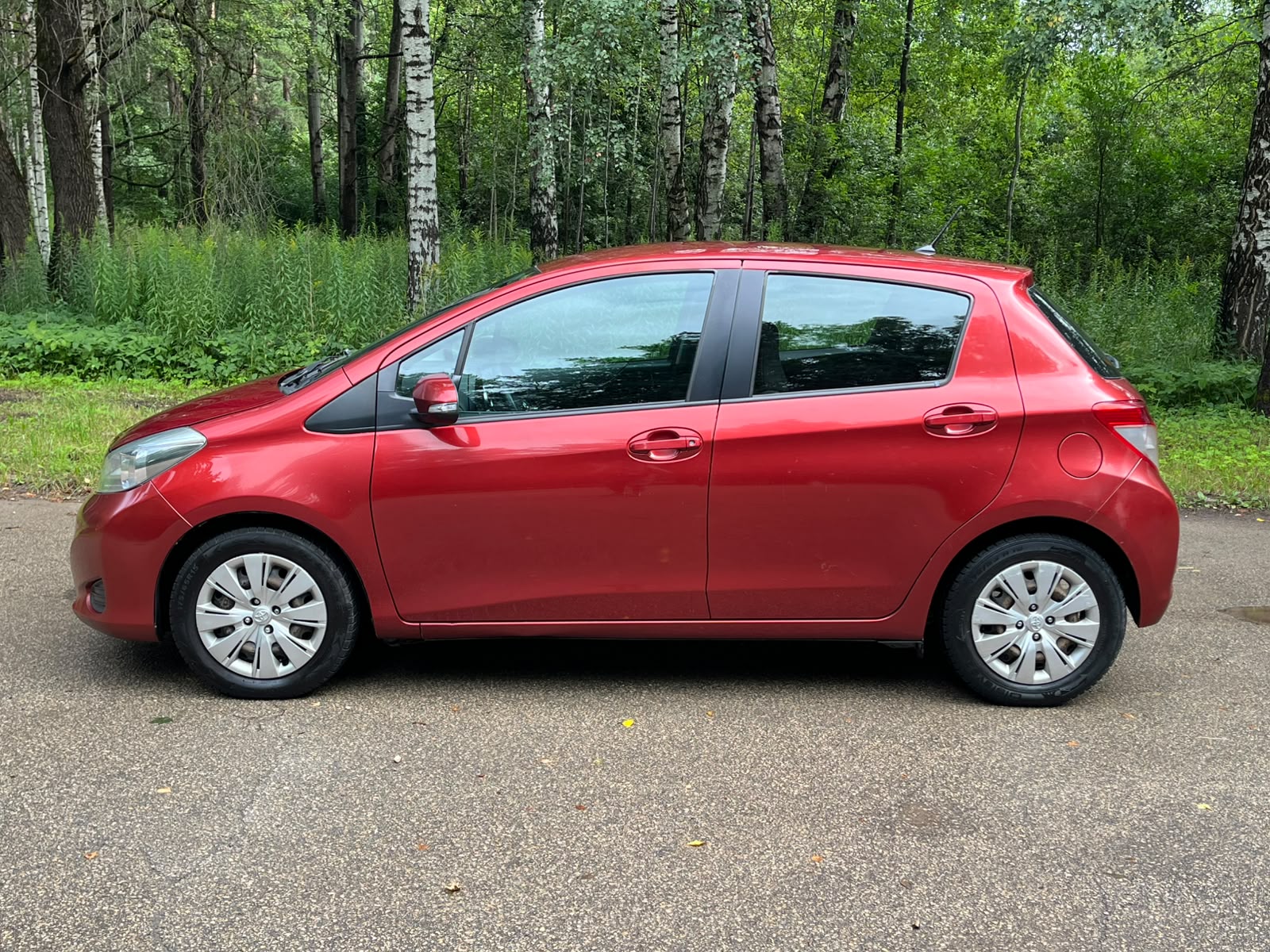 TOYOTA YARIS