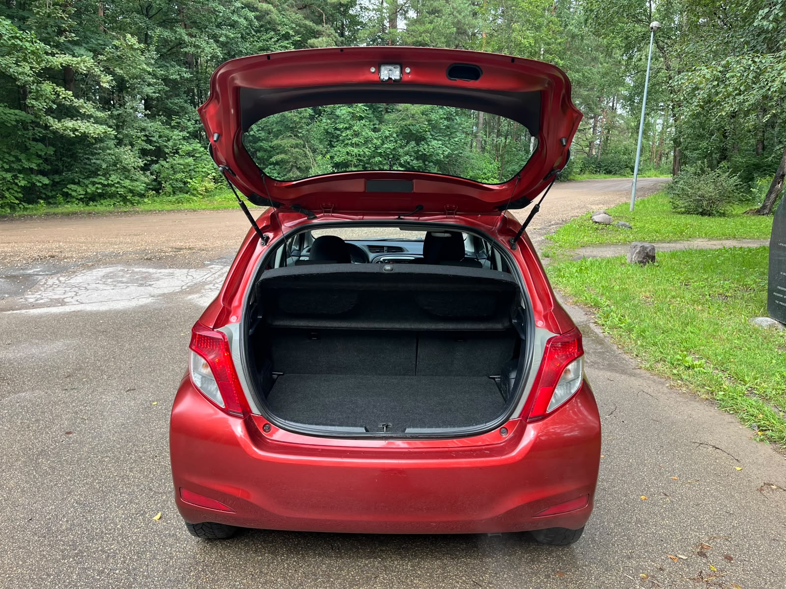 TOYOTA YARIS