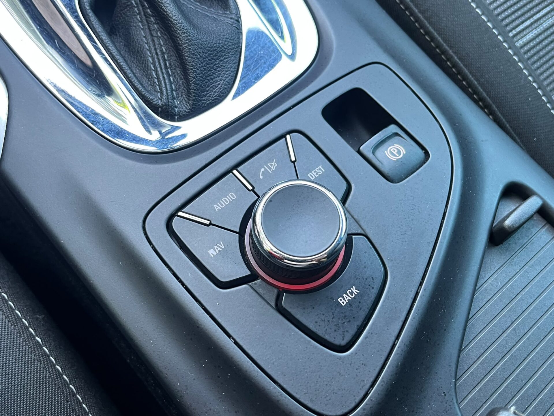 OPEL INSIGNIA SPORTS TOURER SW