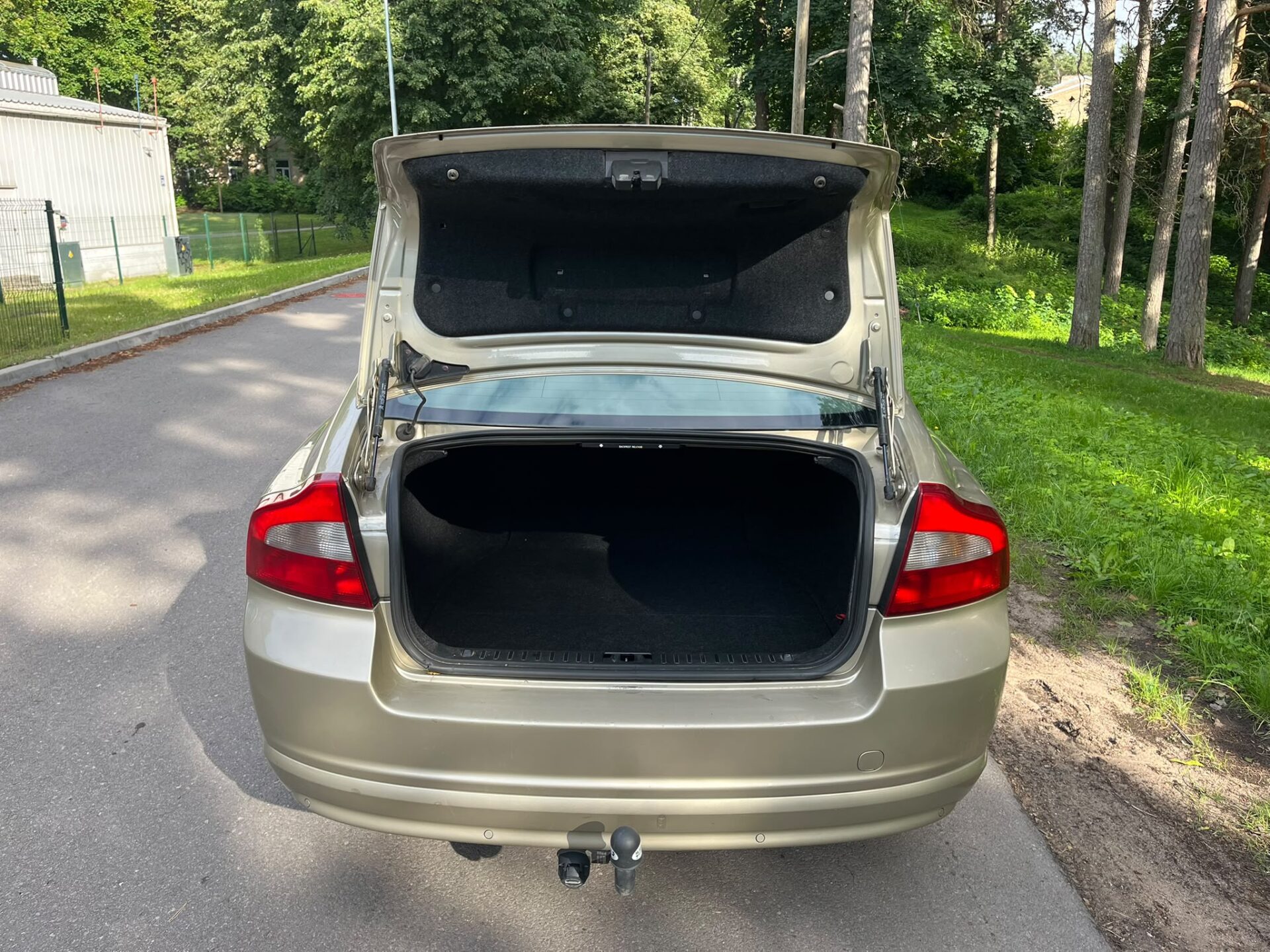VOLVO S80 AWD