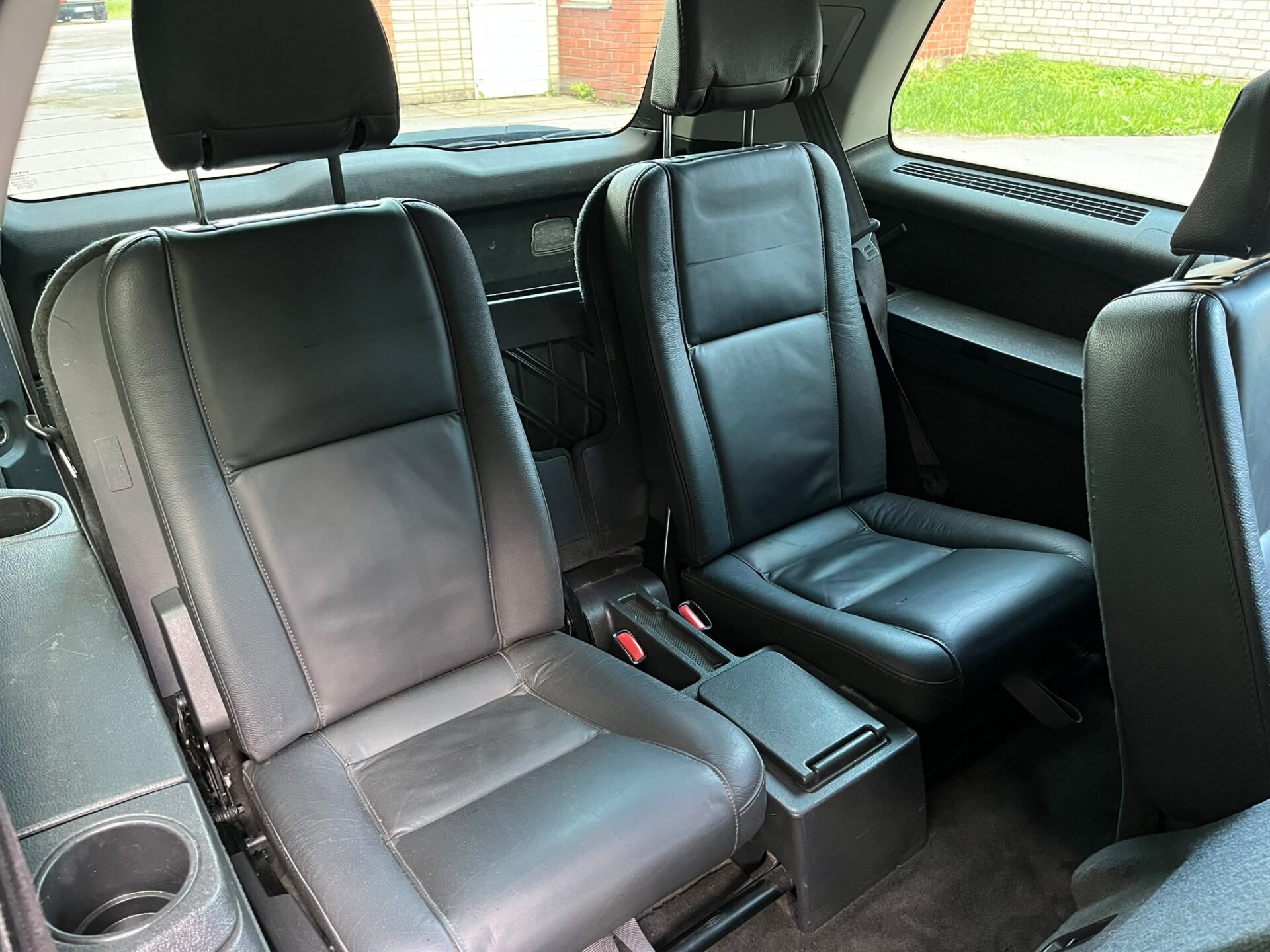 VOLVO XC90 7-VIETAS