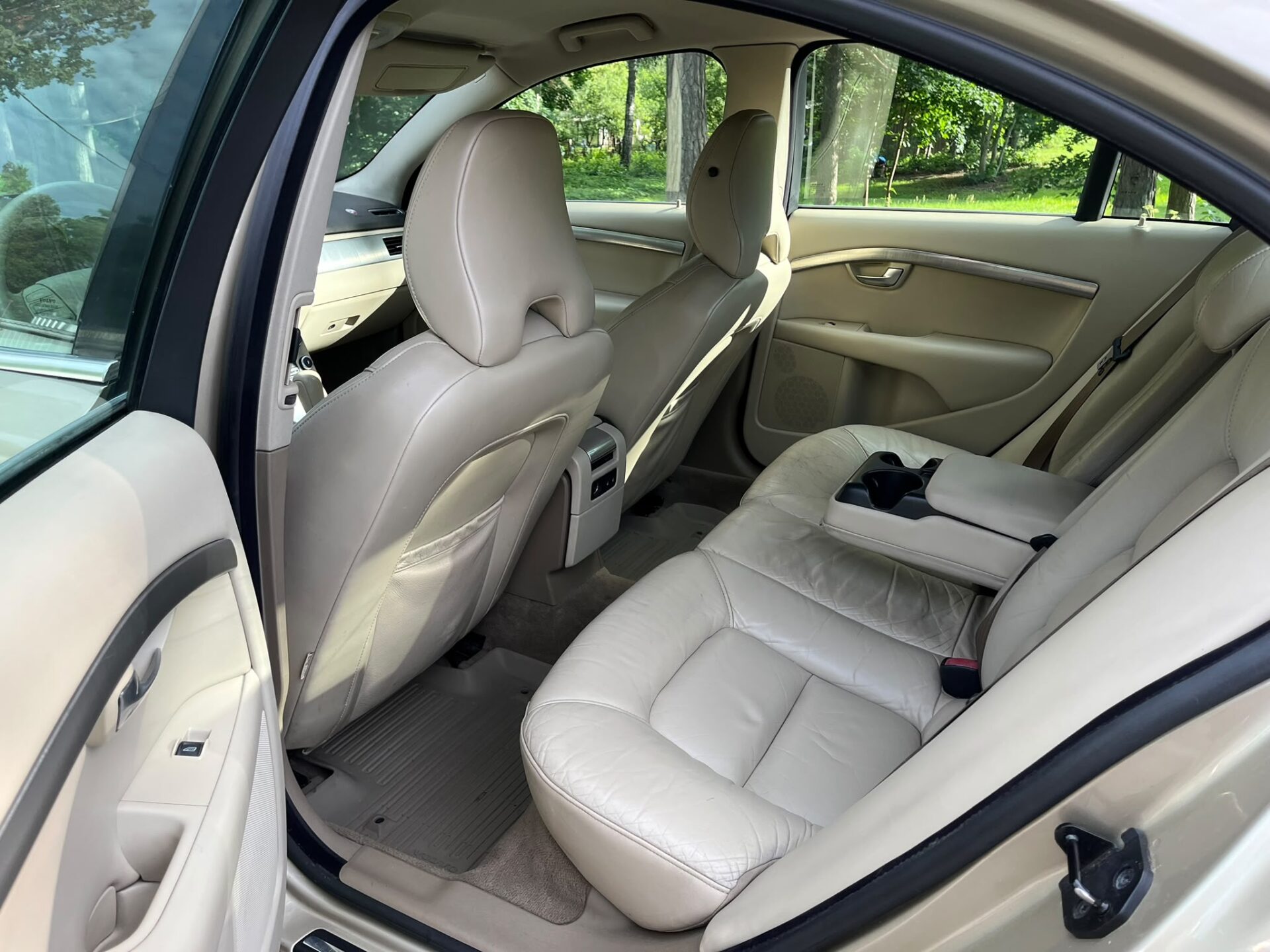 VOLVO S80 AWD