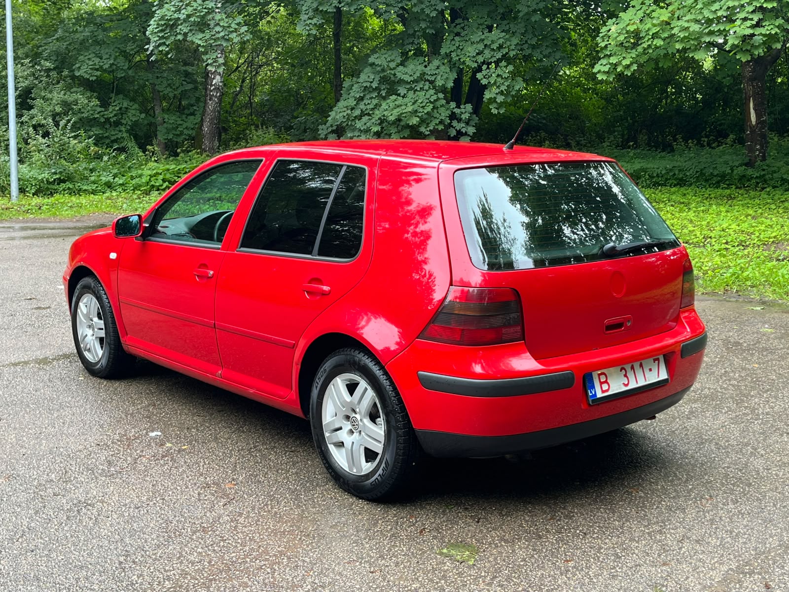 VW GOLF