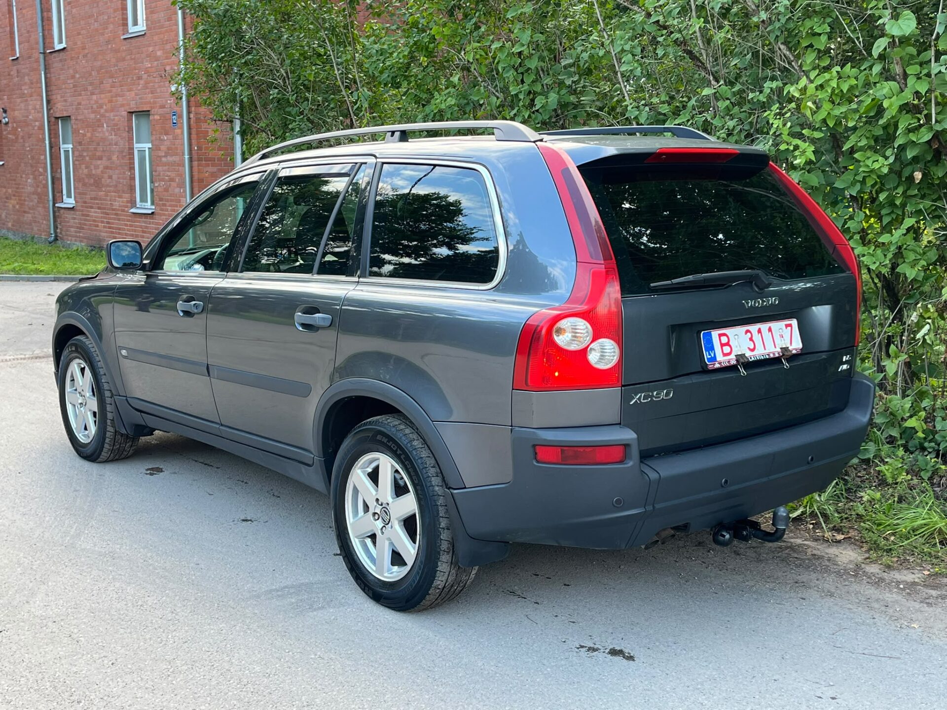VOLVO XC90 7-VIETAS