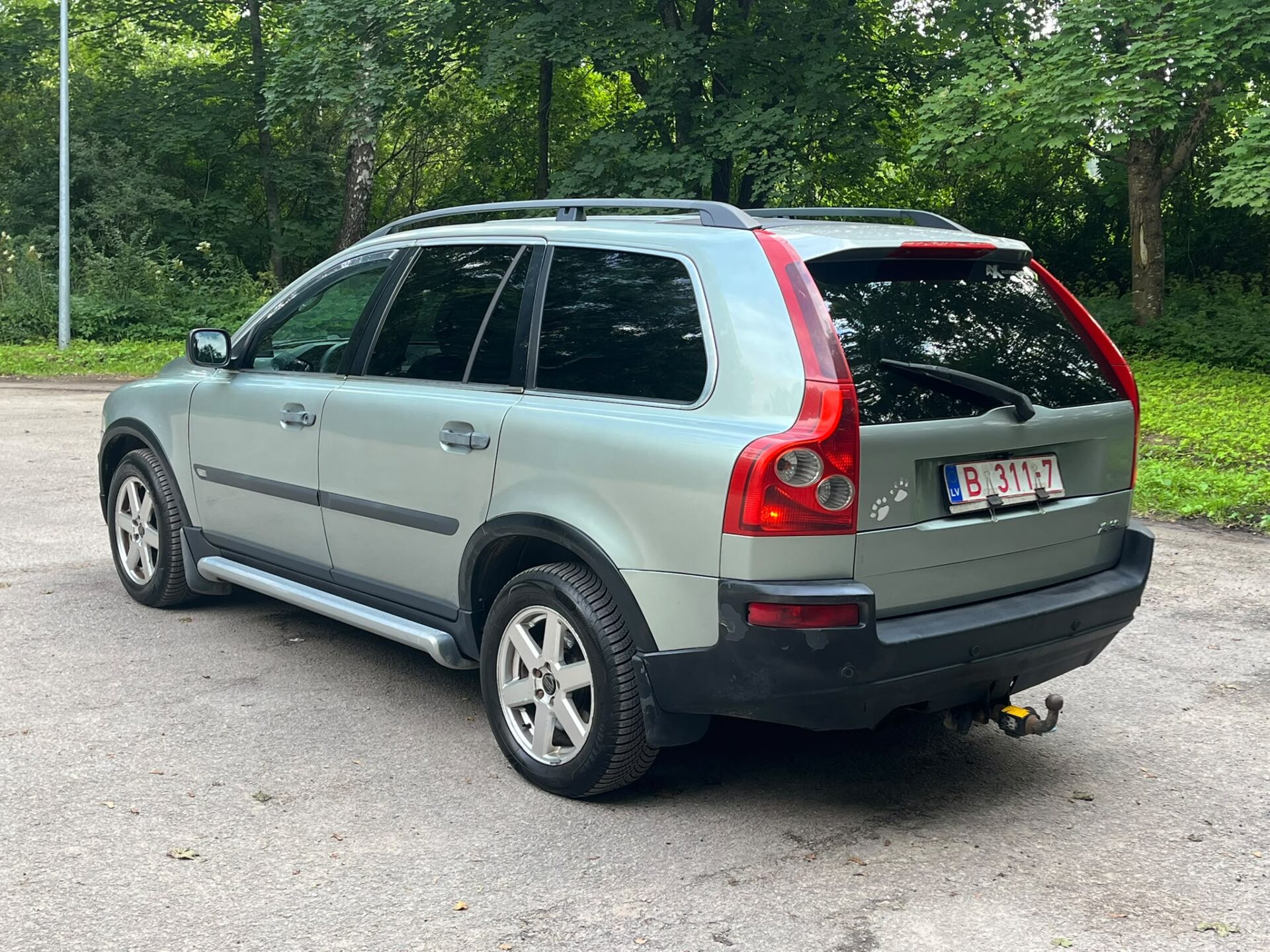VOLVO XC90 7-VIETAS