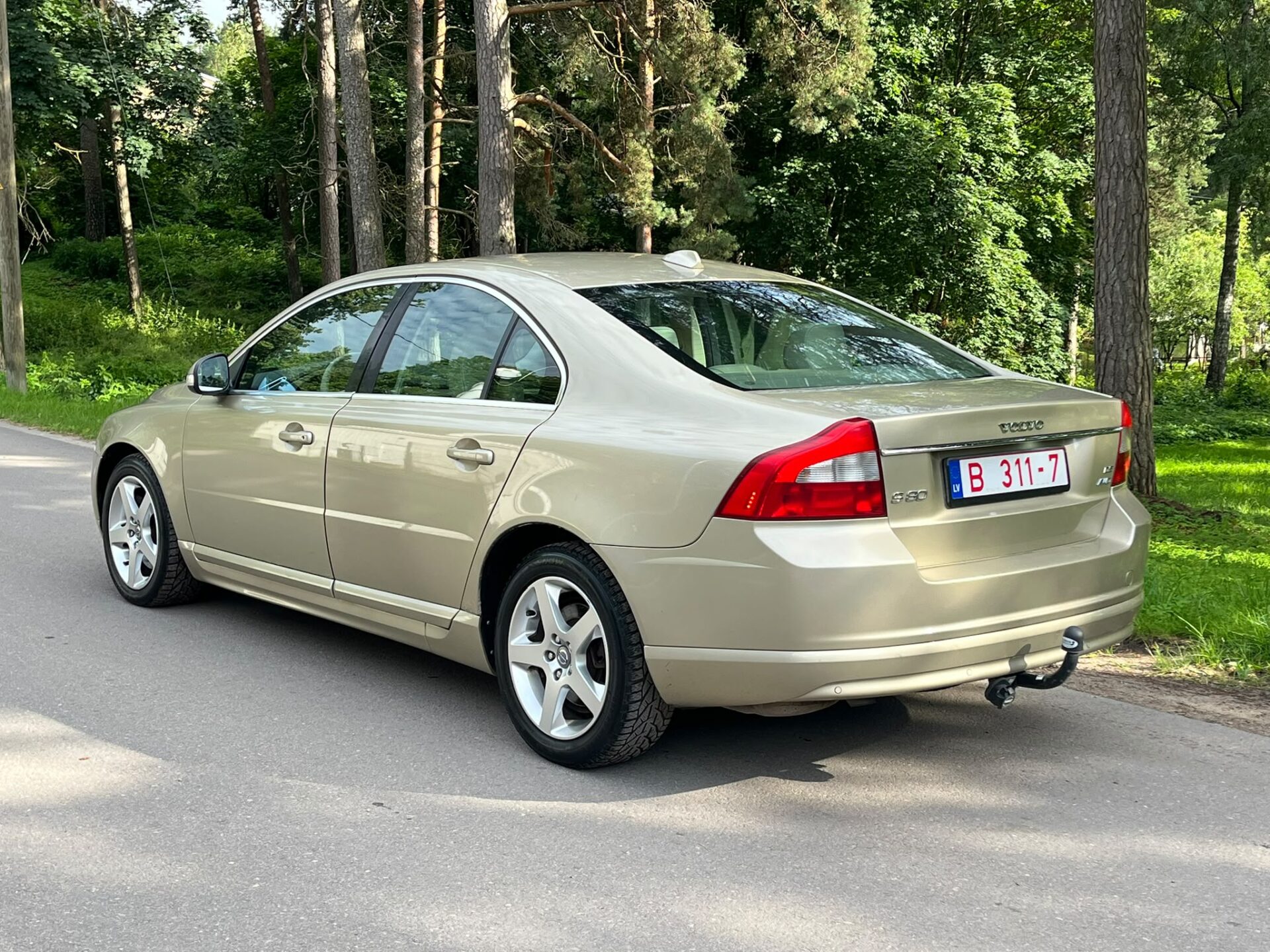 VOLVO S80 AWD