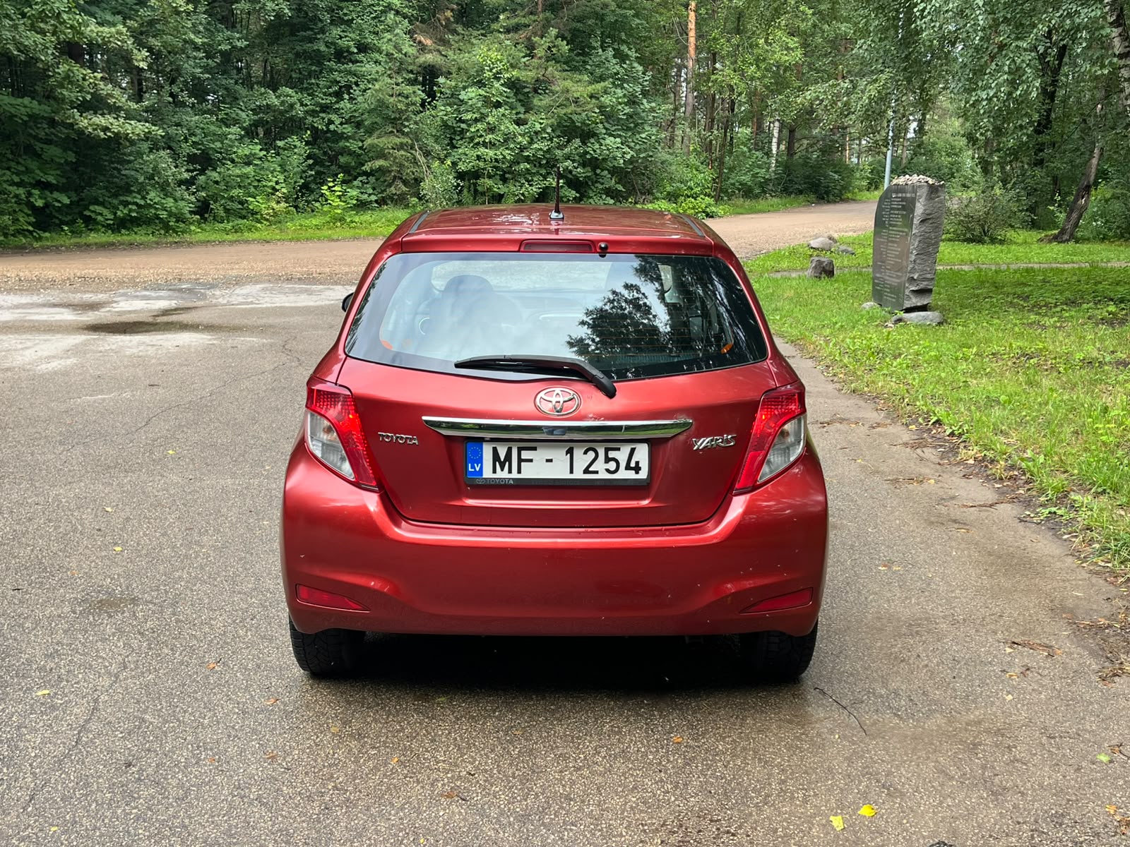 TOYOTA YARIS