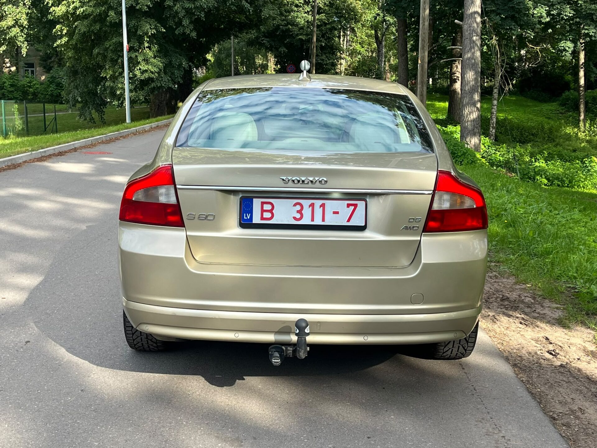 VOLVO S80 AWD