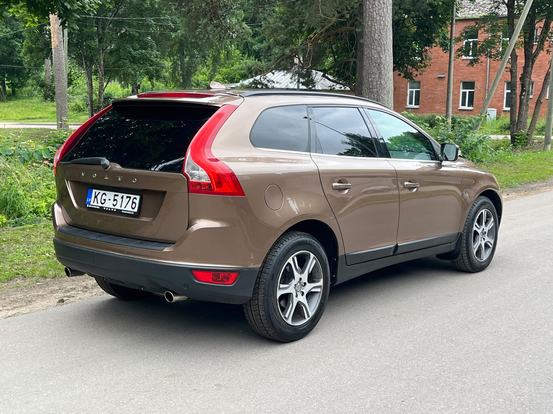 VOLVO XC60
