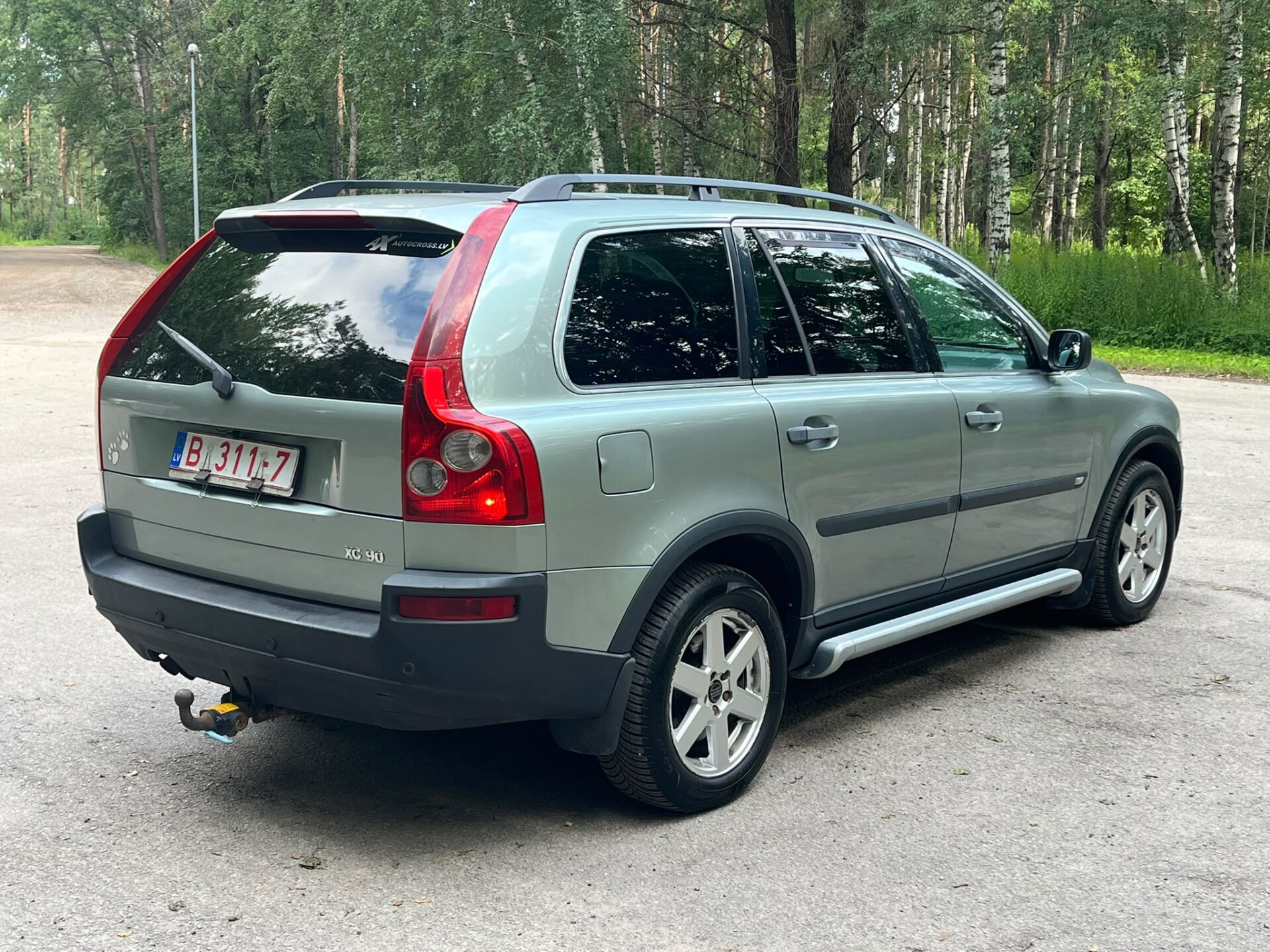 VOLVO XC90 7-VIETAS