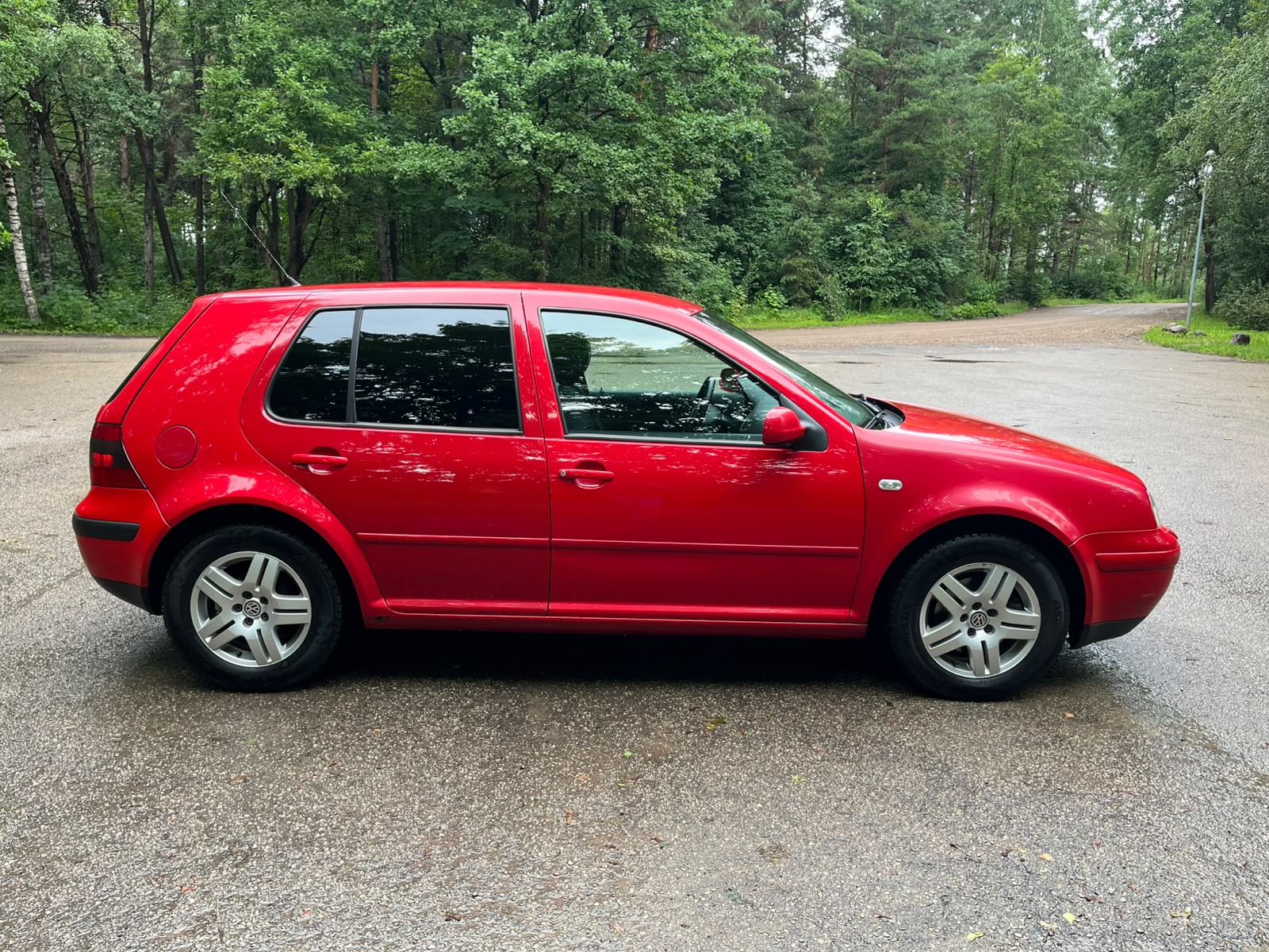 VW GOLF