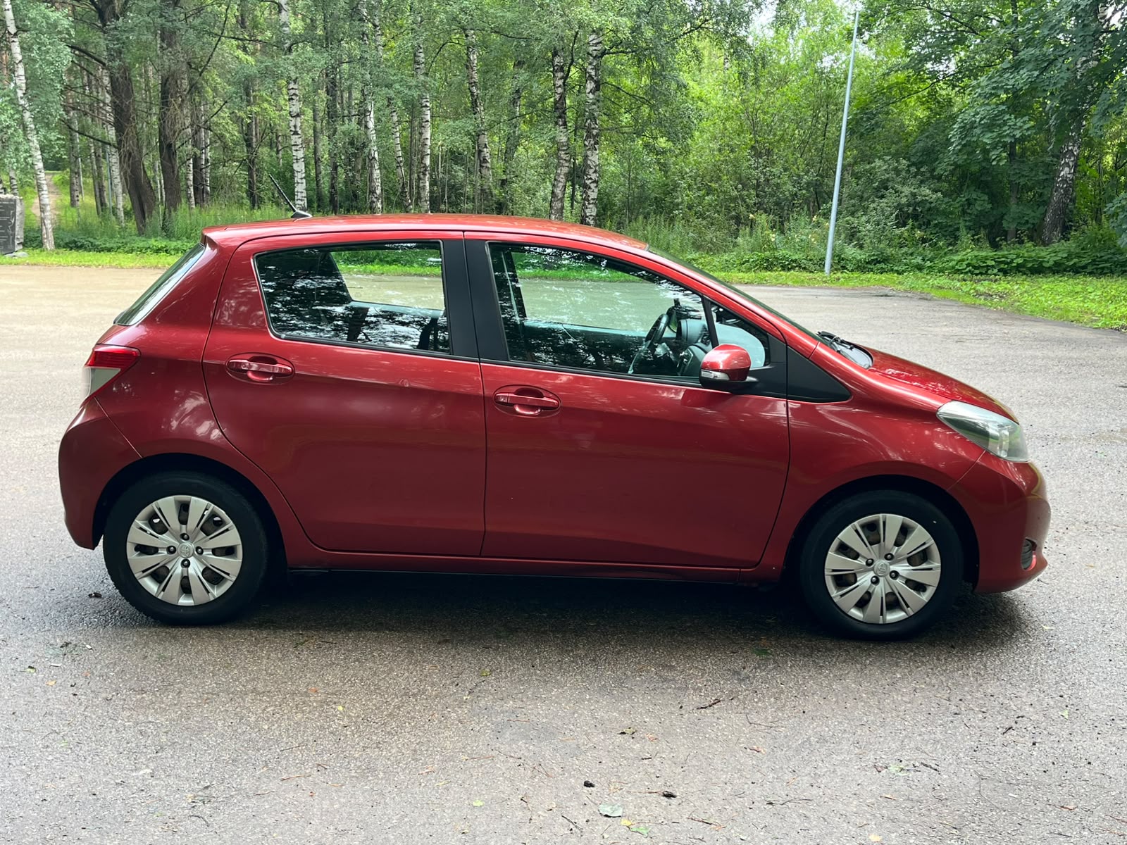 TOYOTA YARIS