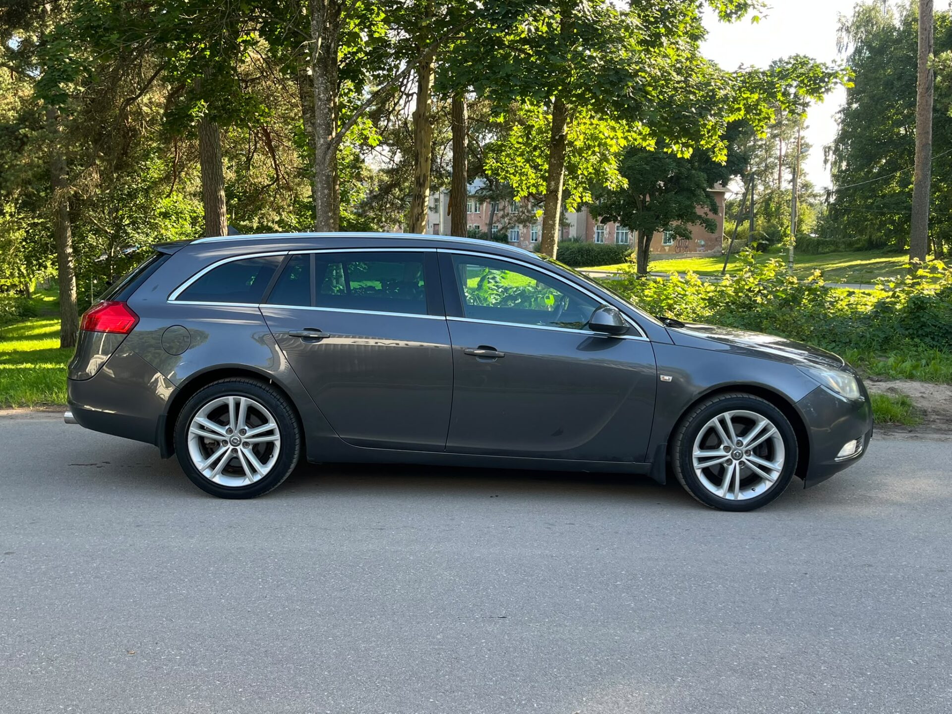 OPEL INSIGNIA SPORTS TOURER SW